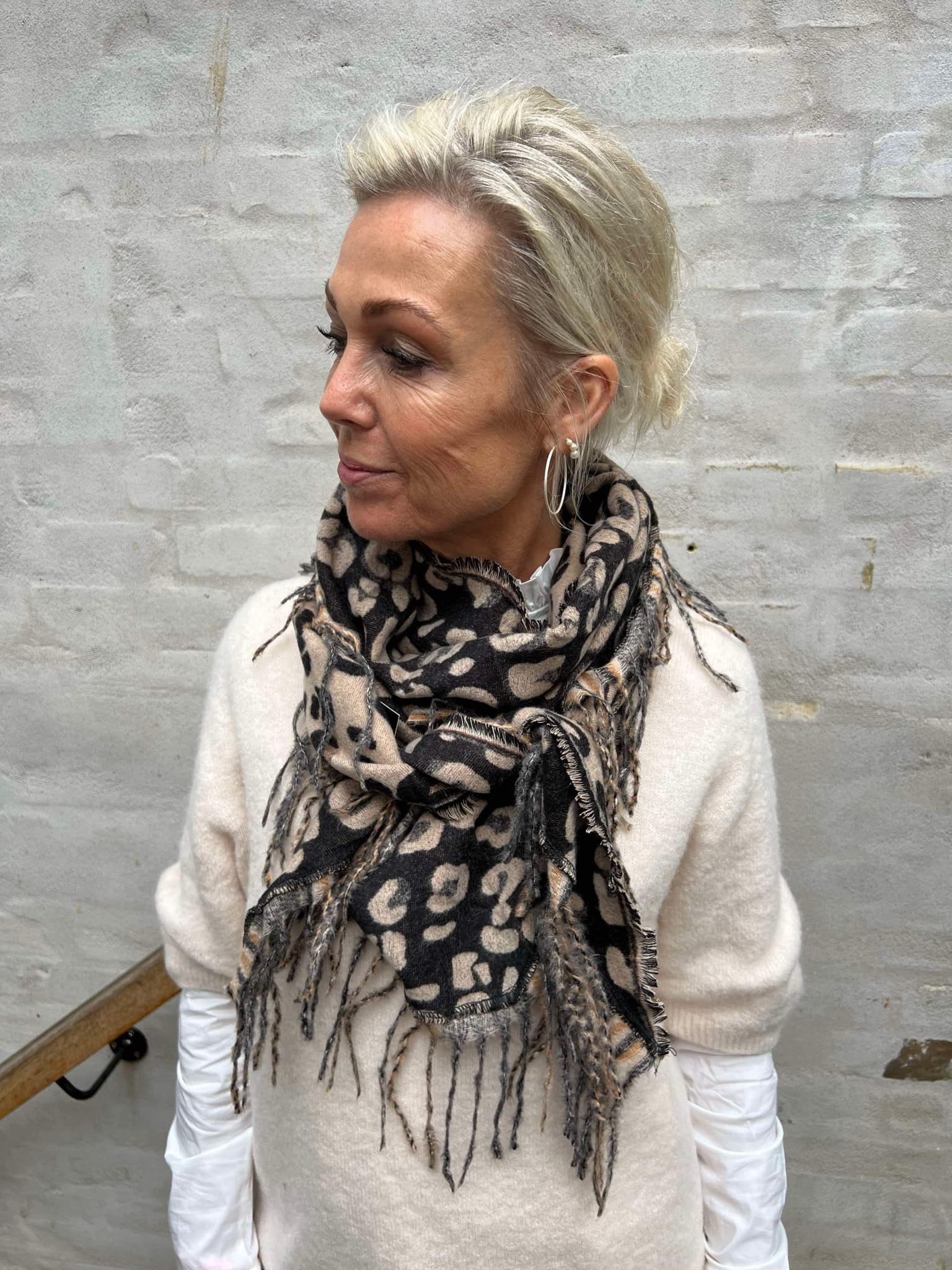 Rosalia lux scarf taupe