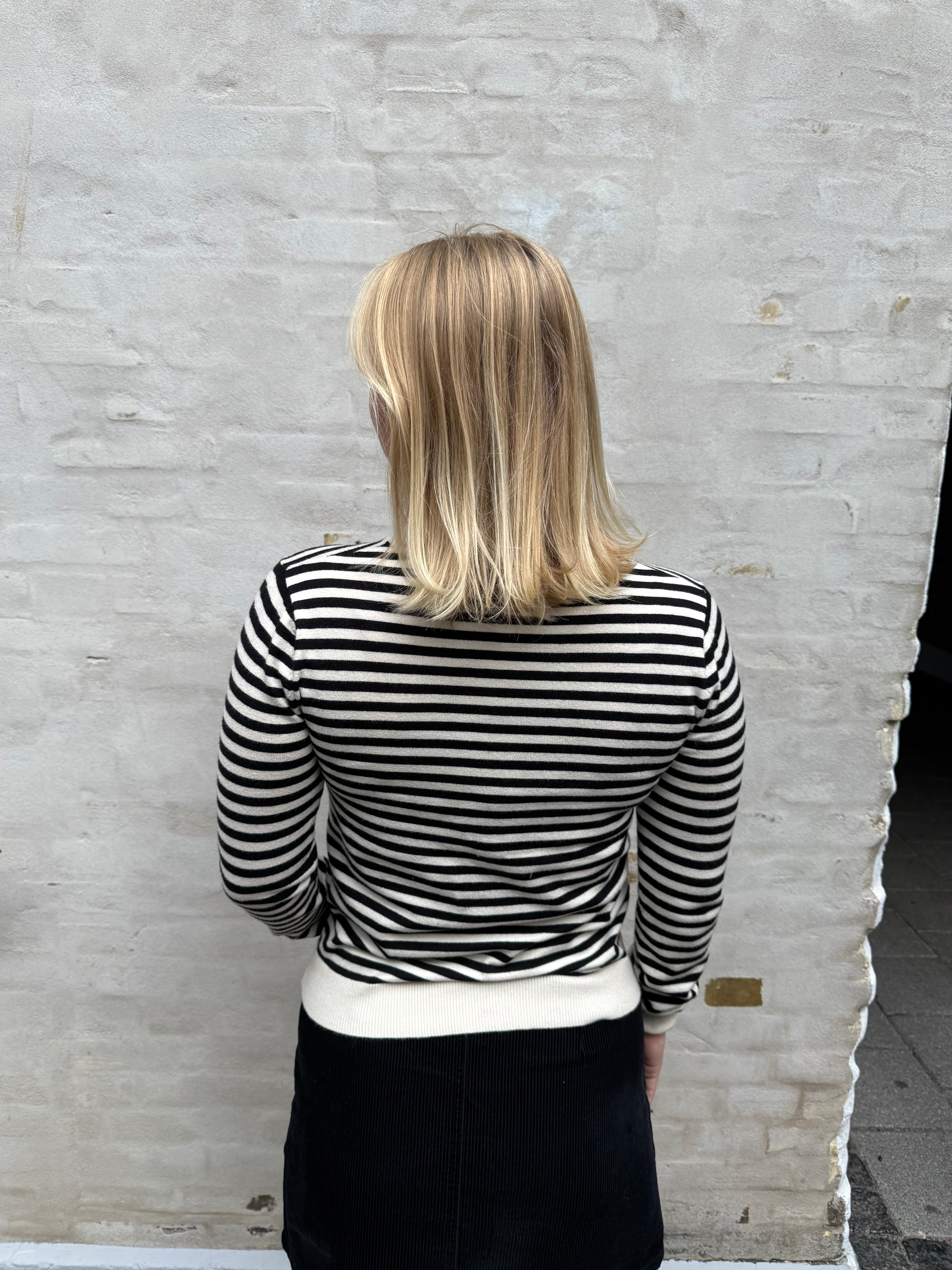 NORA O-NECK KNIT CARDIGAN - Birch/Black