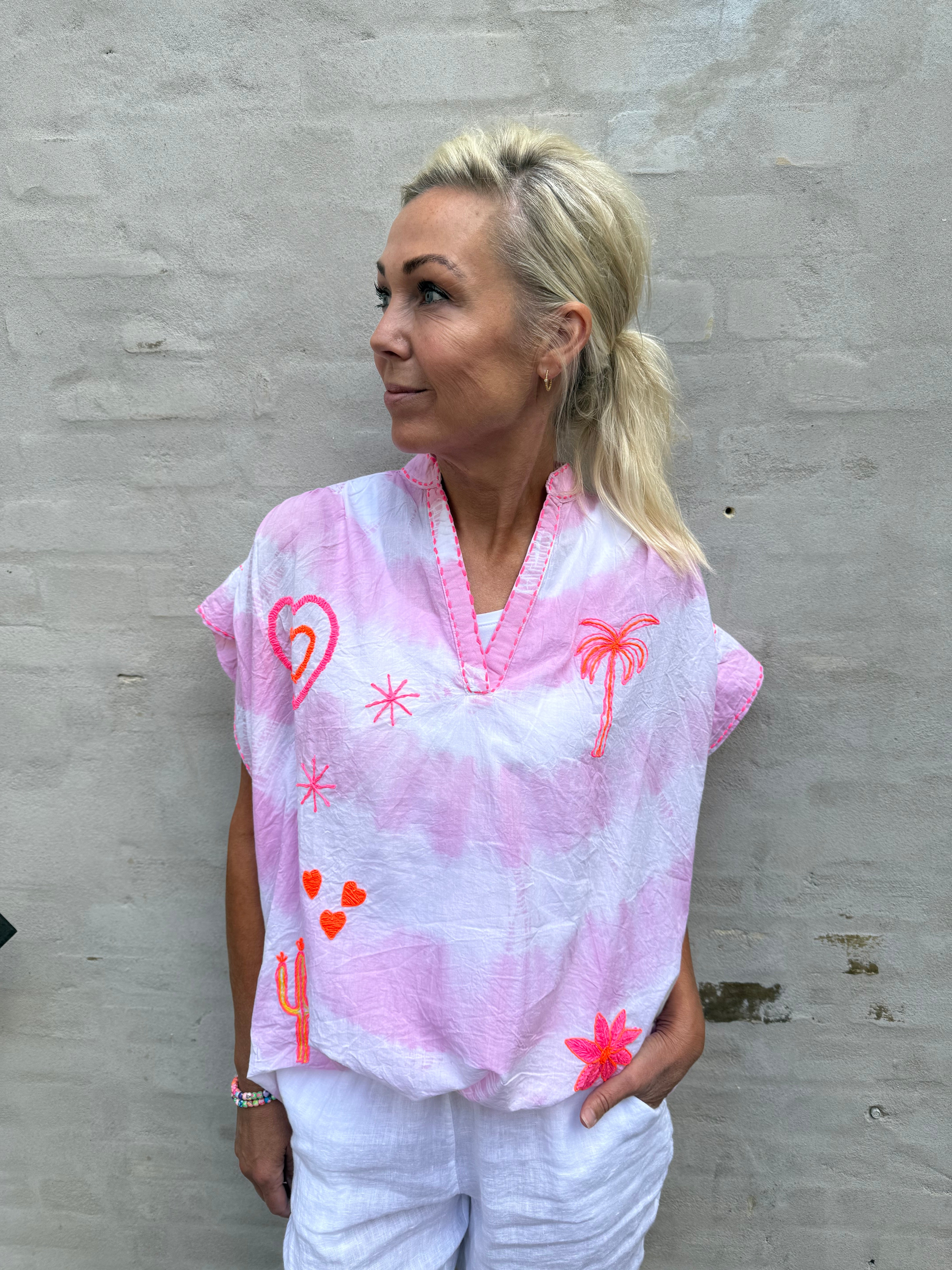 Vacay vibe top pink