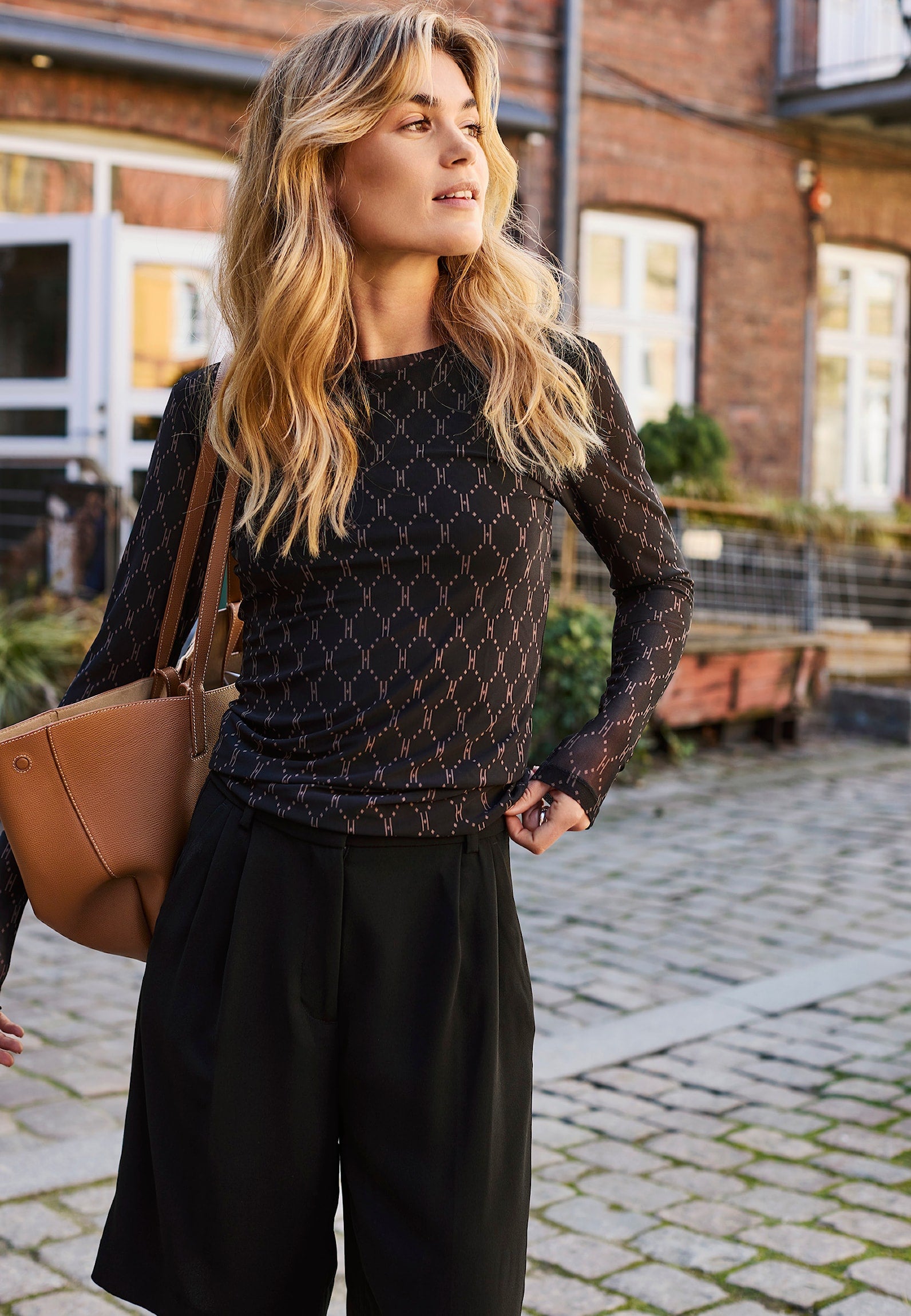 Mesh Blouse  - Black