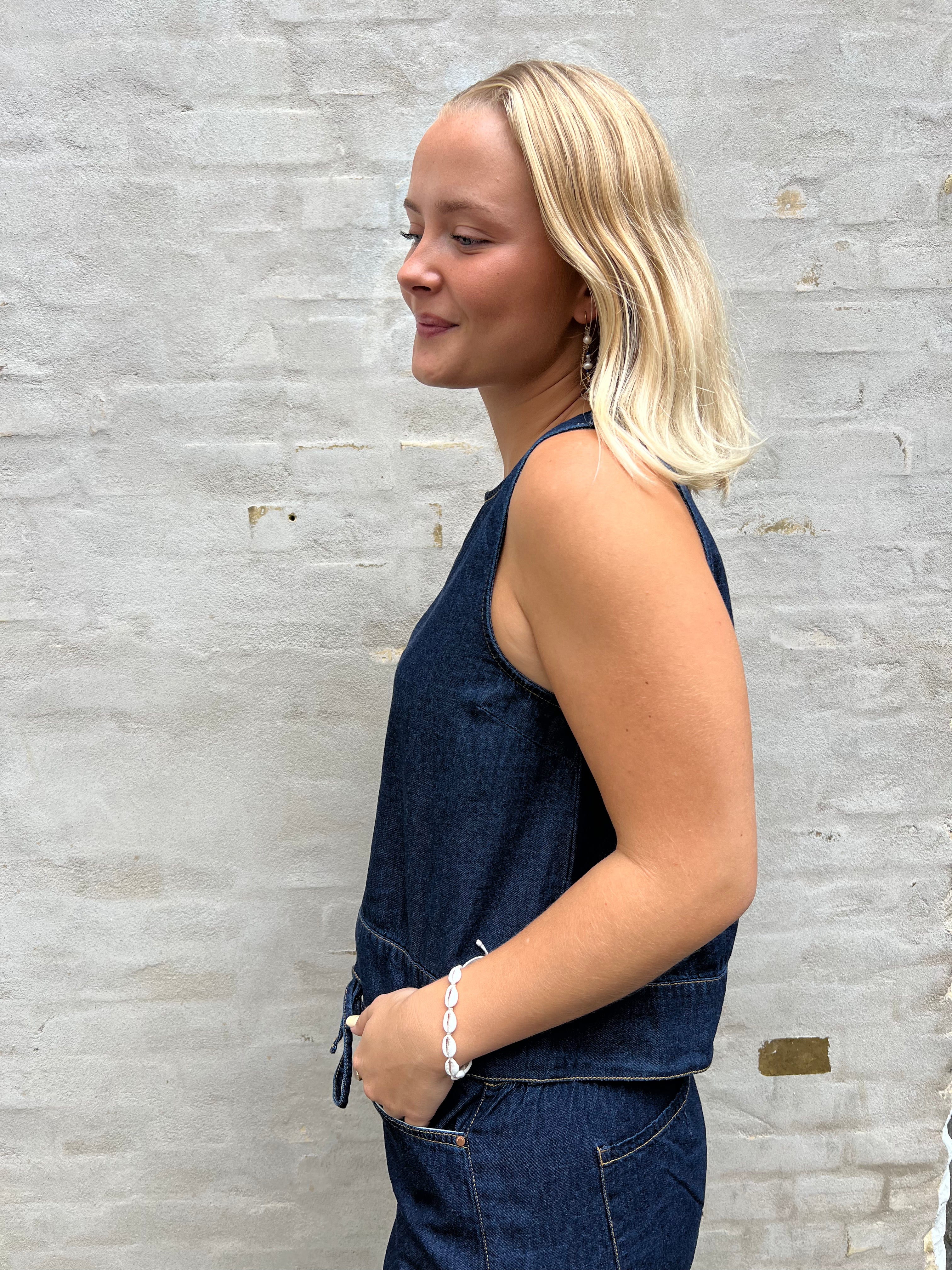 Sabrina Roundneck S/L top dark blue denim