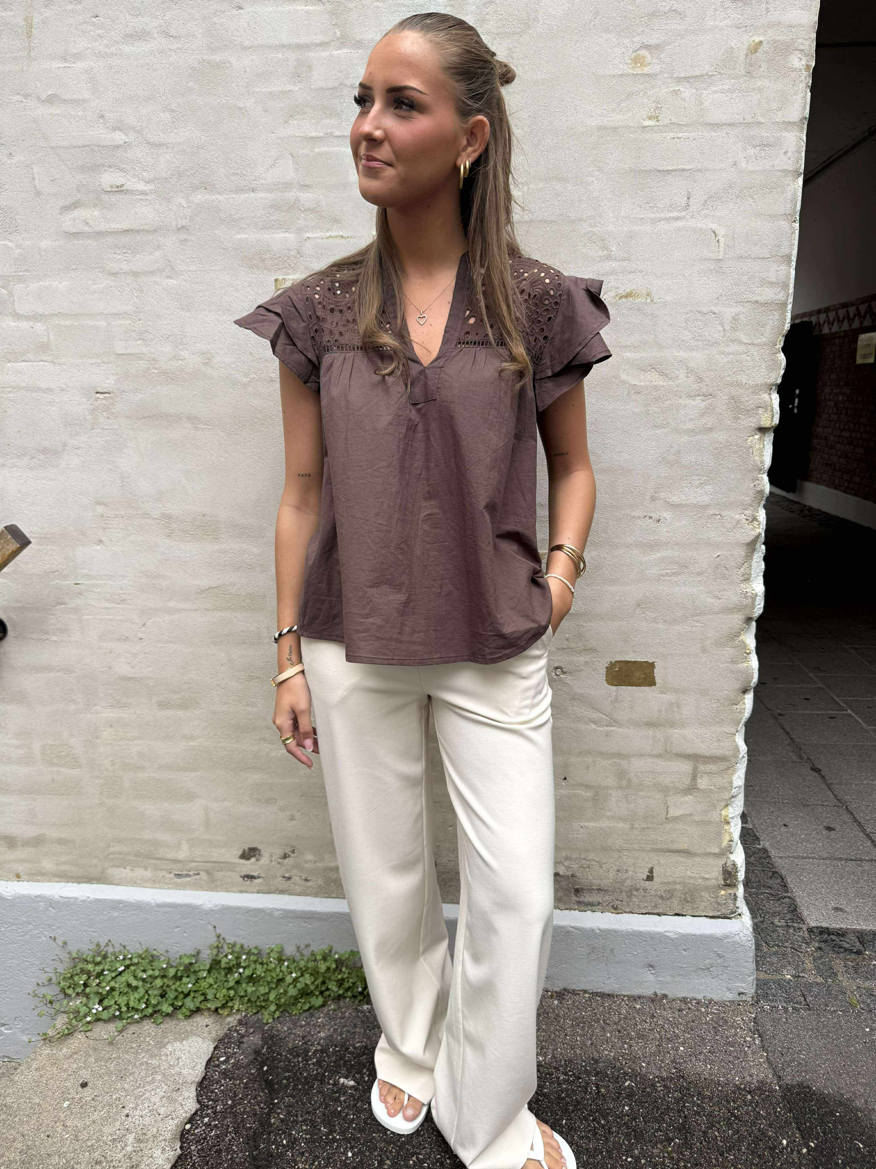Christel Solid Top - Brown