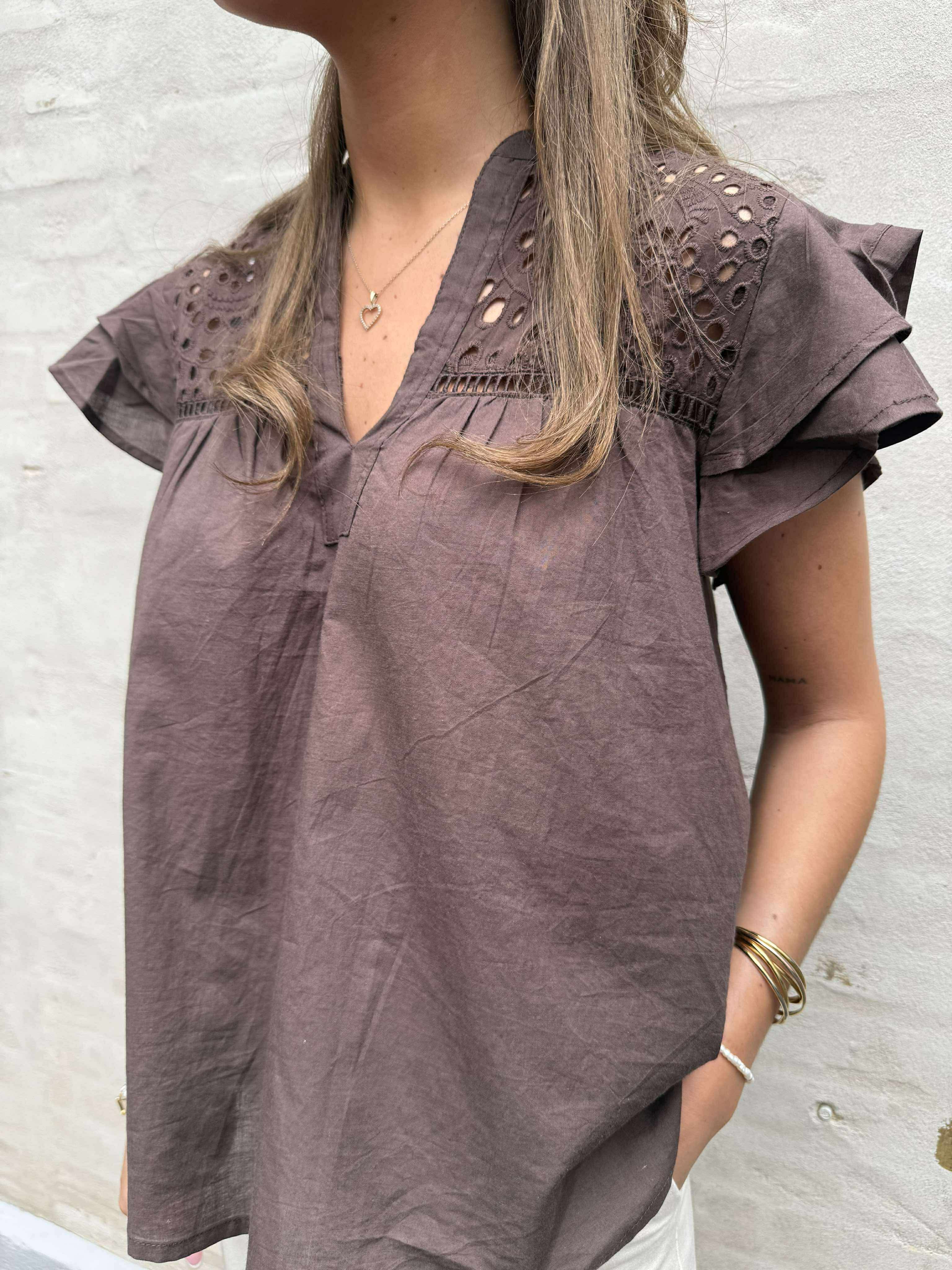 Christel Solid Top - Brown