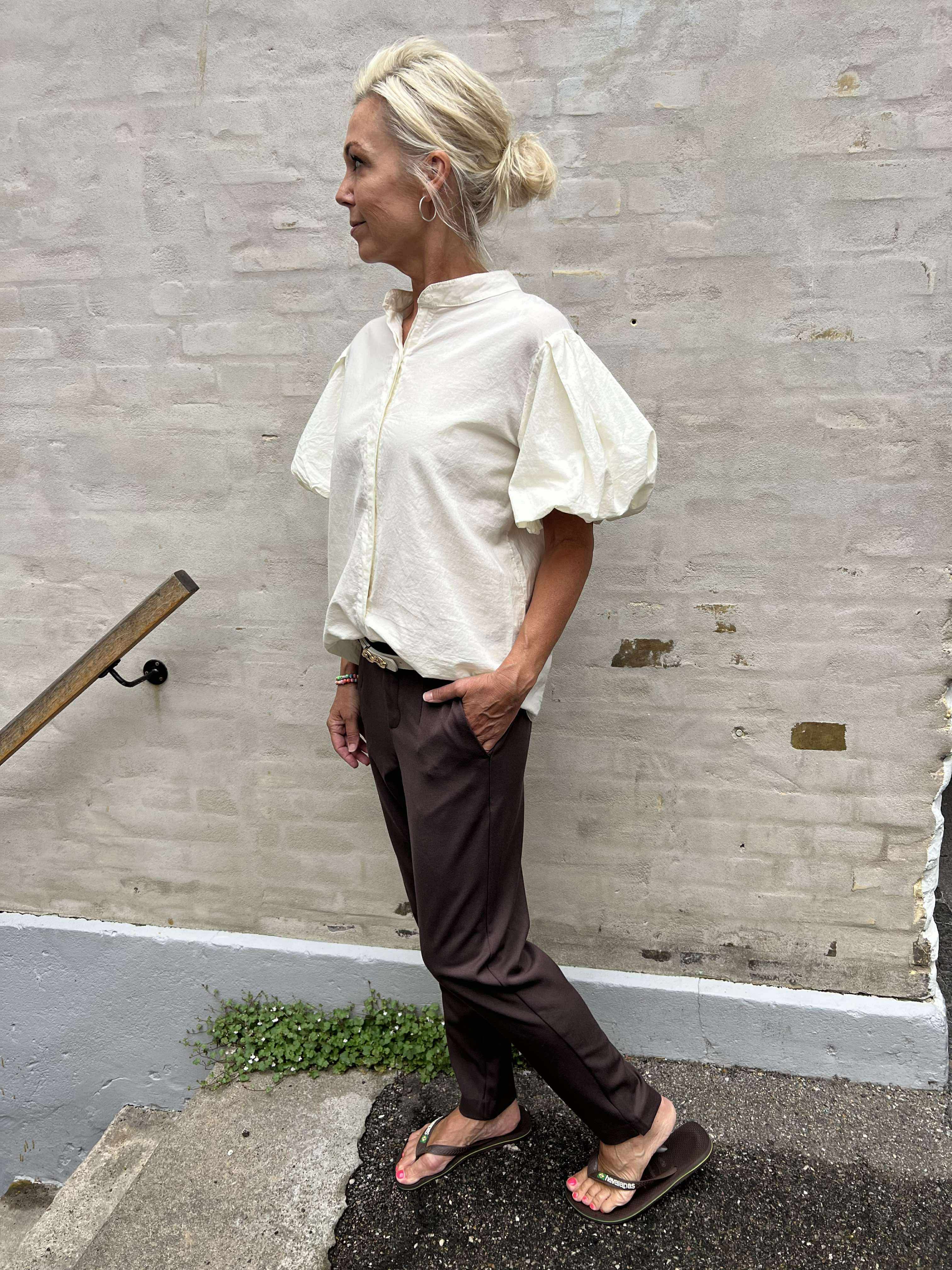 Lisa Slim Pant - Seal Brown