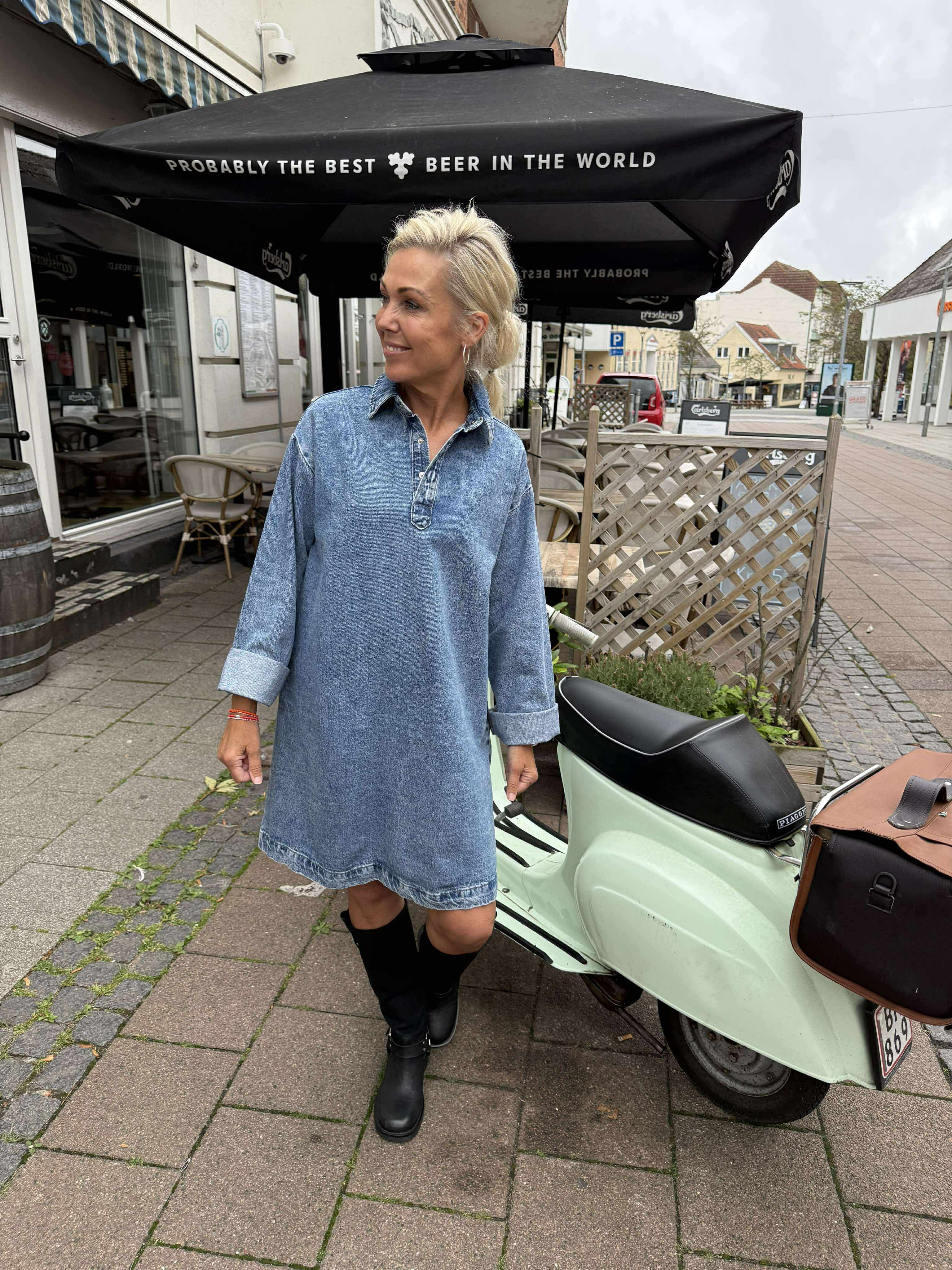 KENYA A-SHAPE DENIM DRESS - Medium Denim Blue