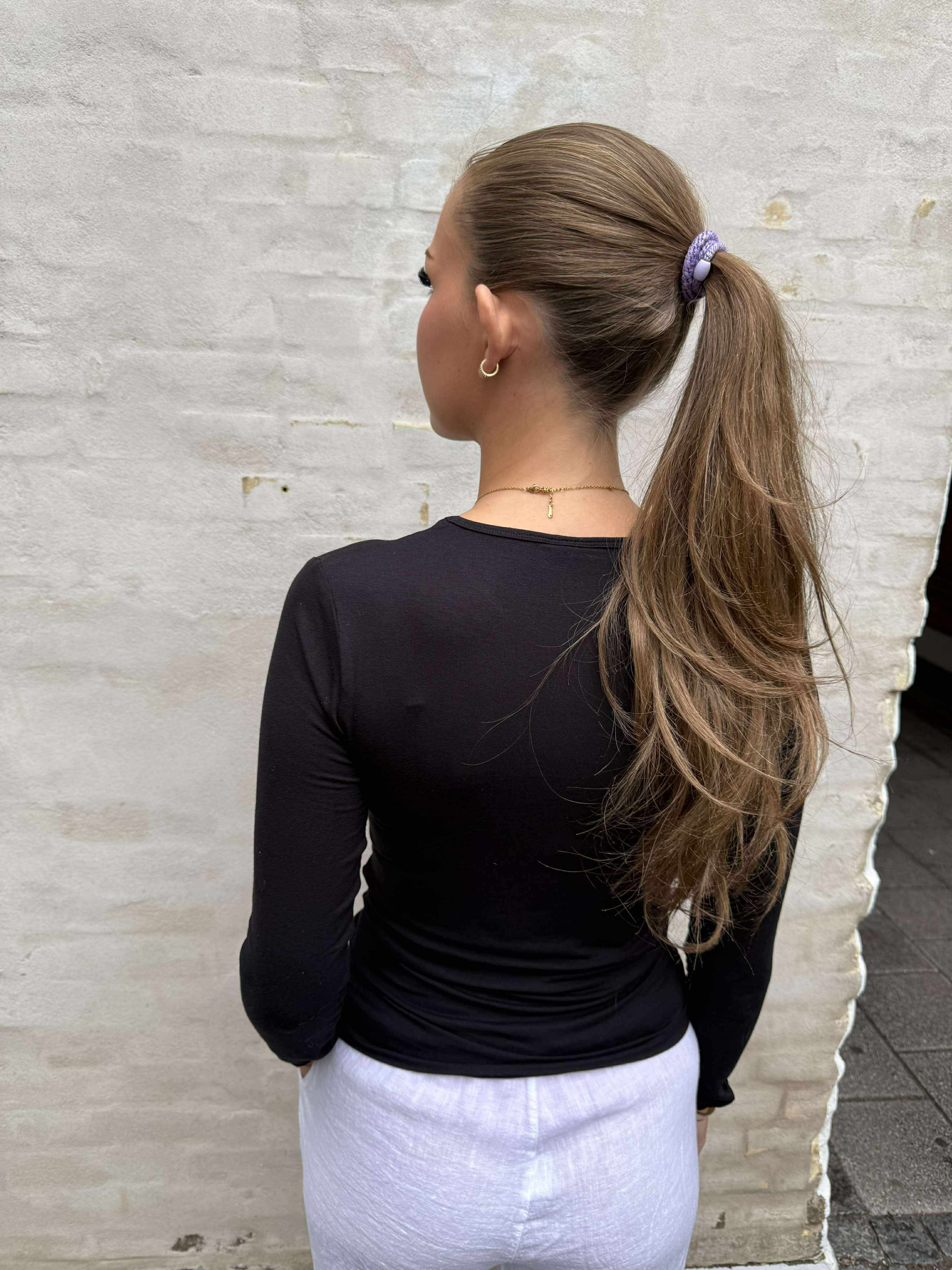 MILA O-NECK TOP - Black