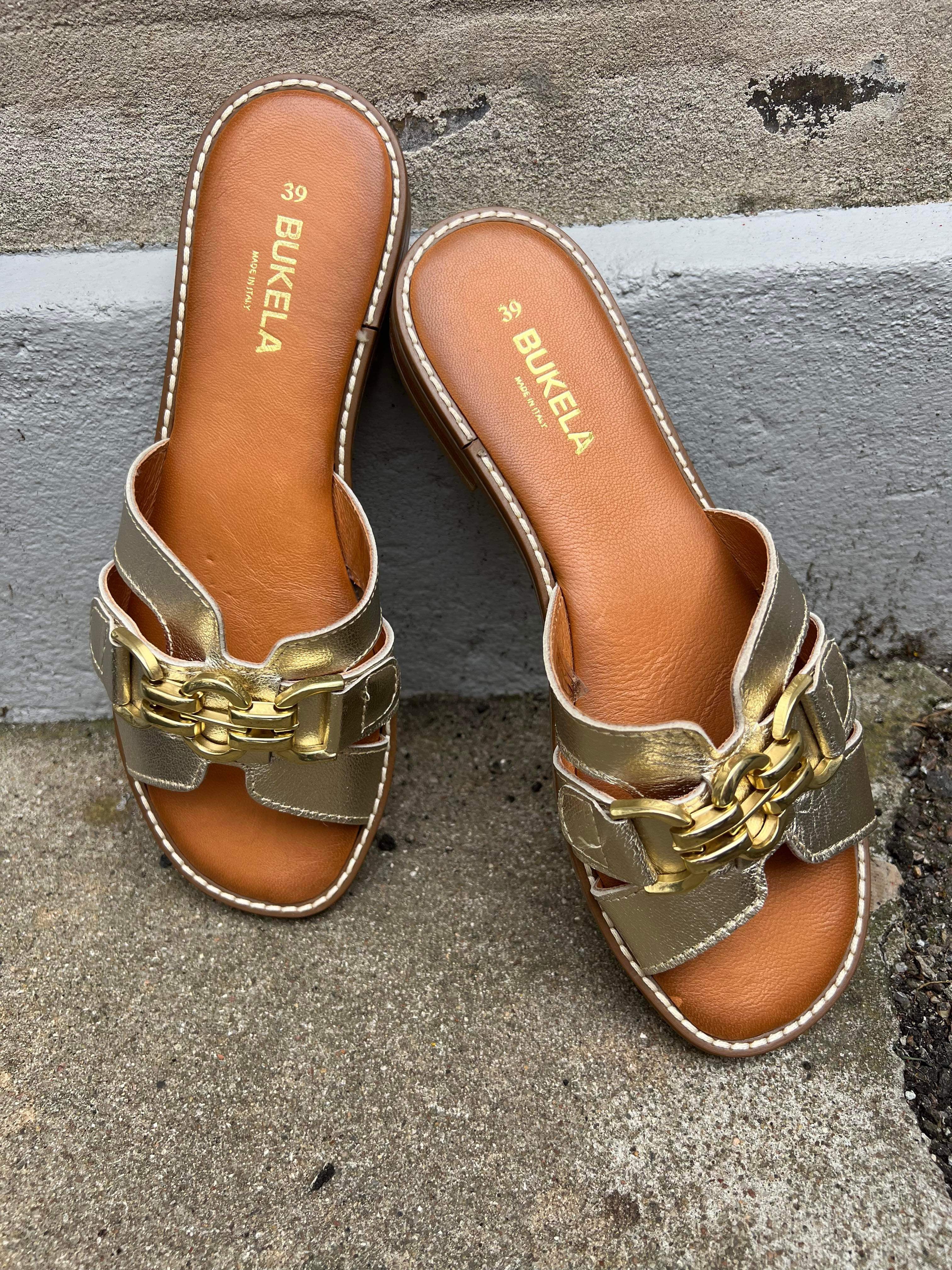 Mabel sandal metal gold