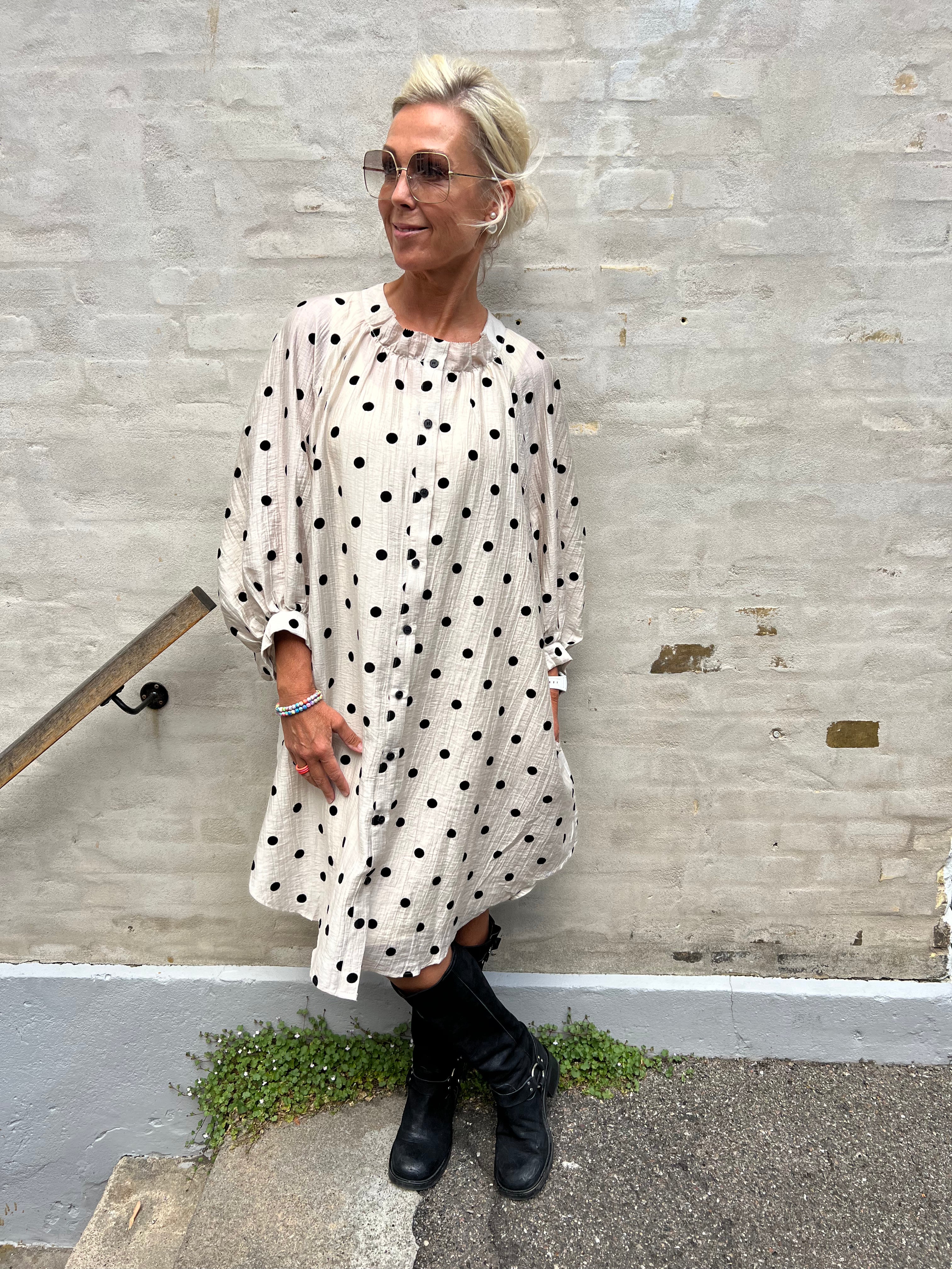 Clara Dress - Beige