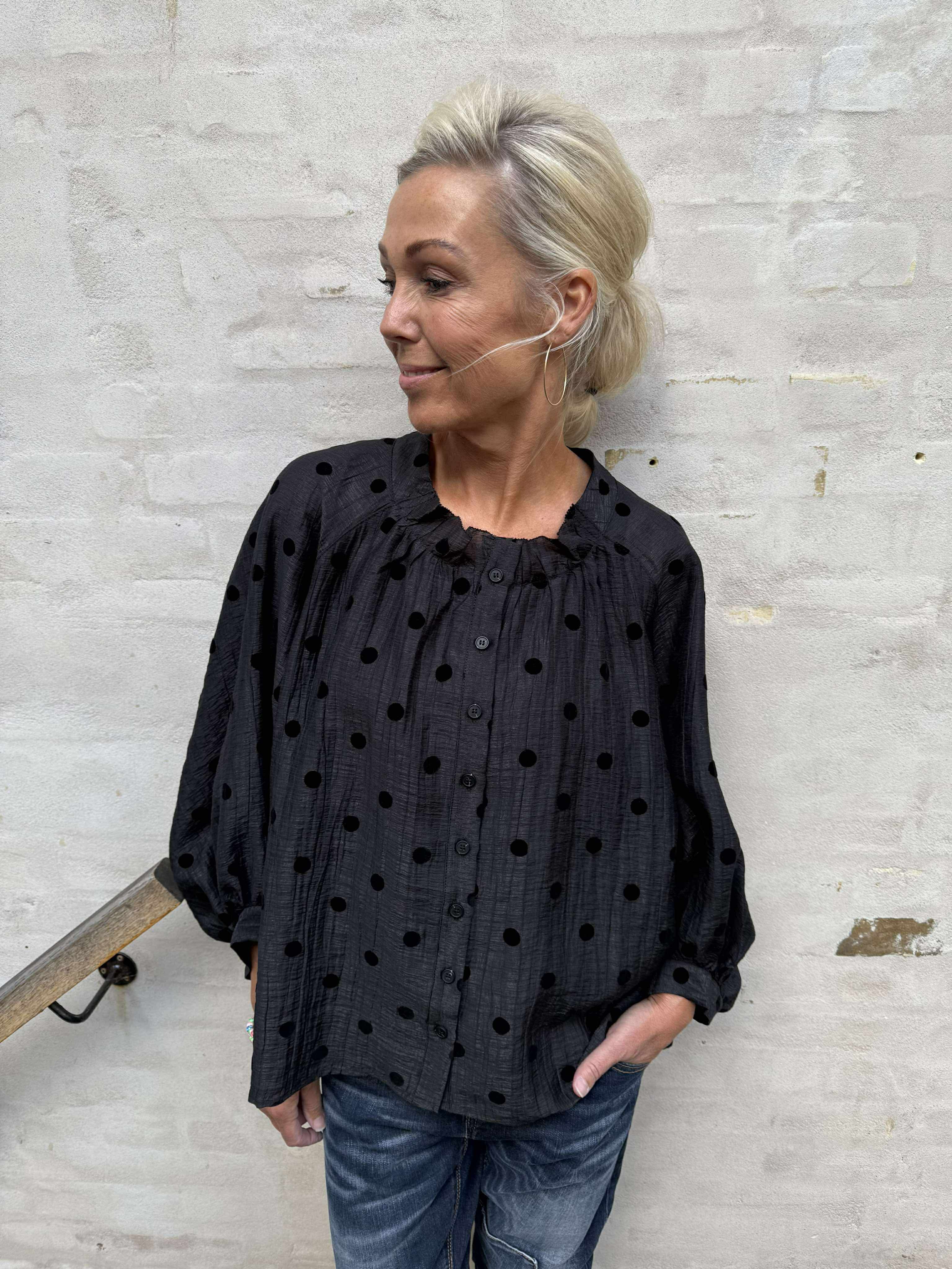 Sofie Shirt - Black