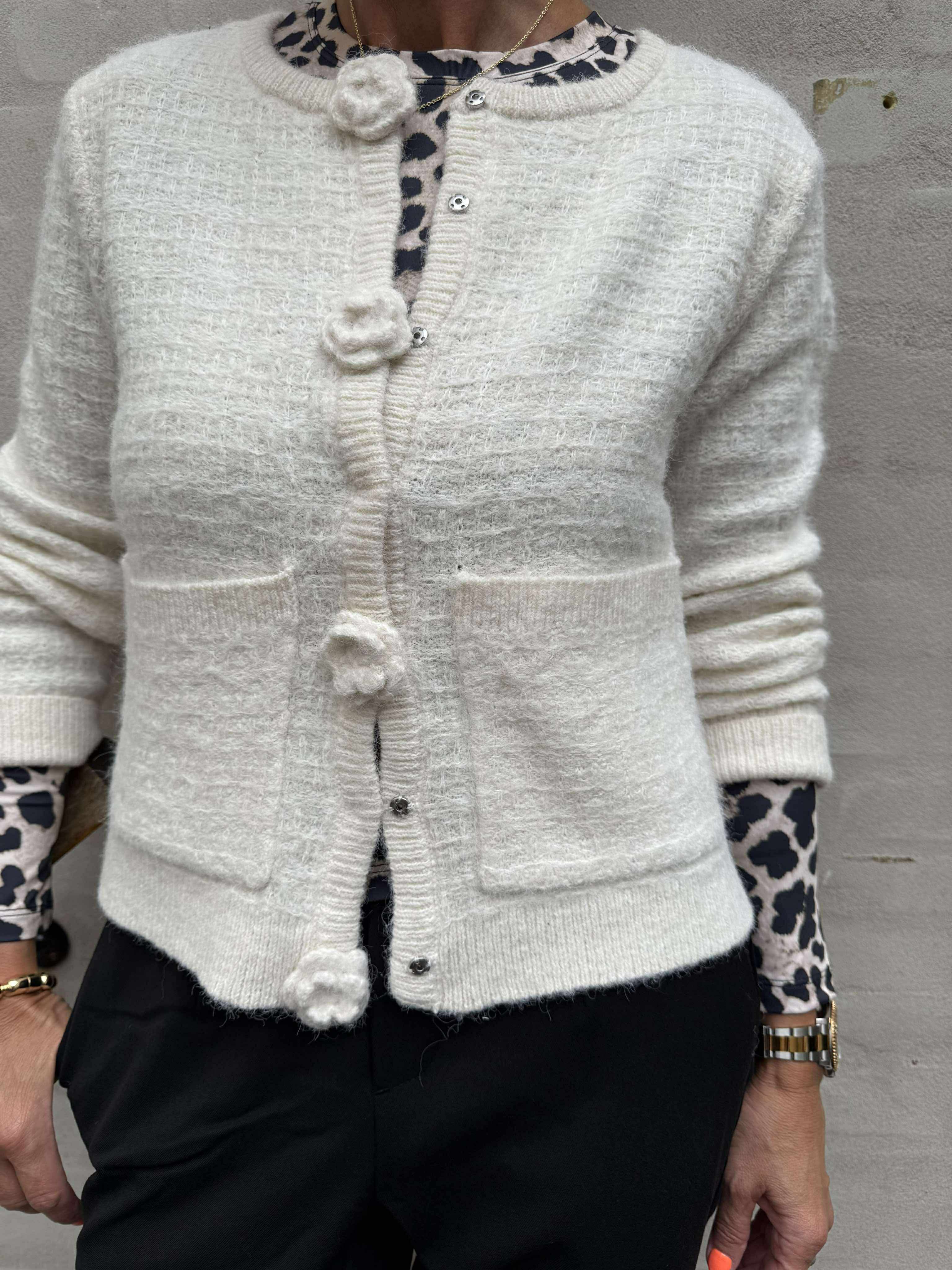 BLOSSOM LS O-NECK CARDIGAN - Birch Melange