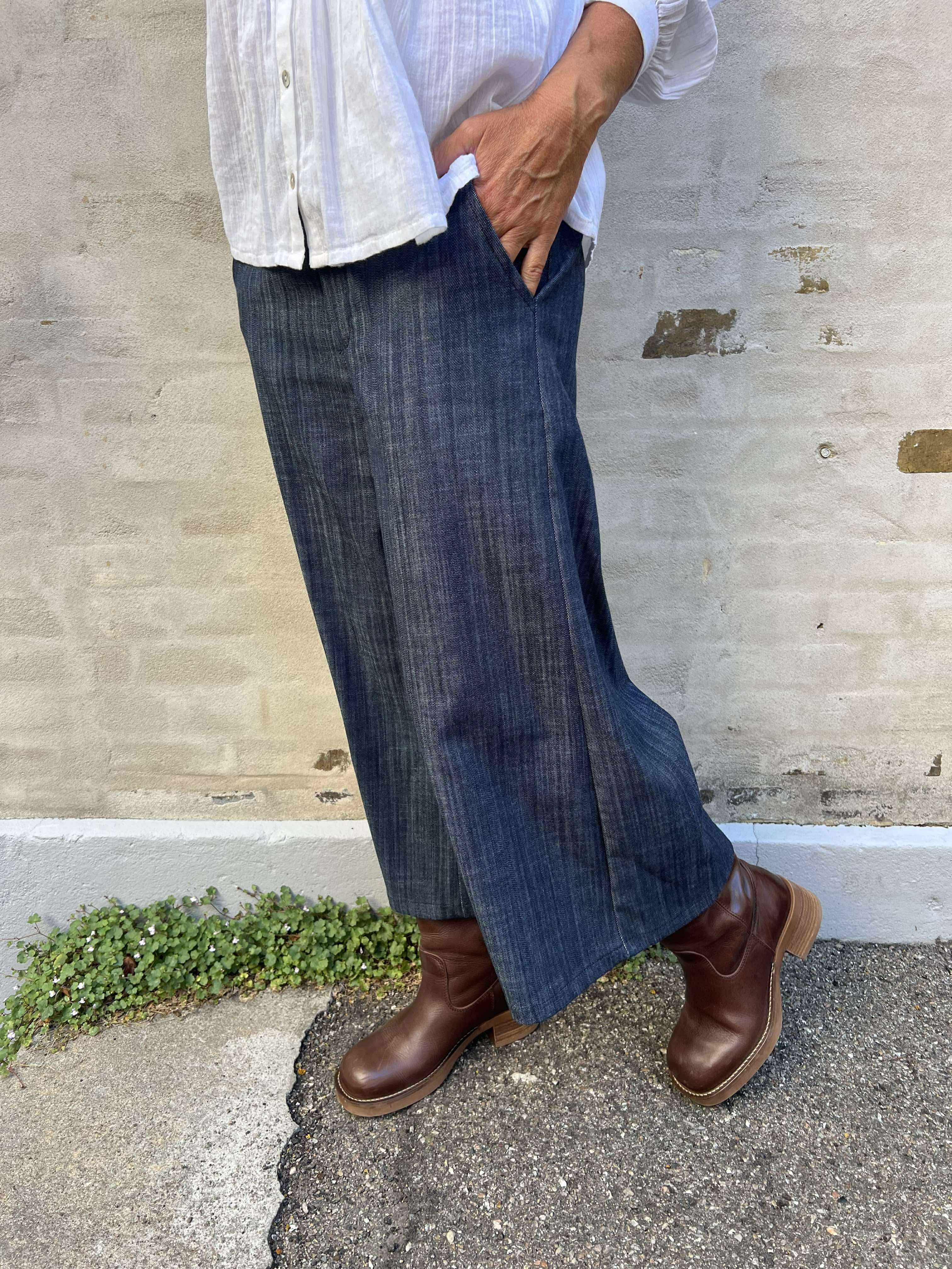 PREORDER-BOX culotte pant - Navy Denim