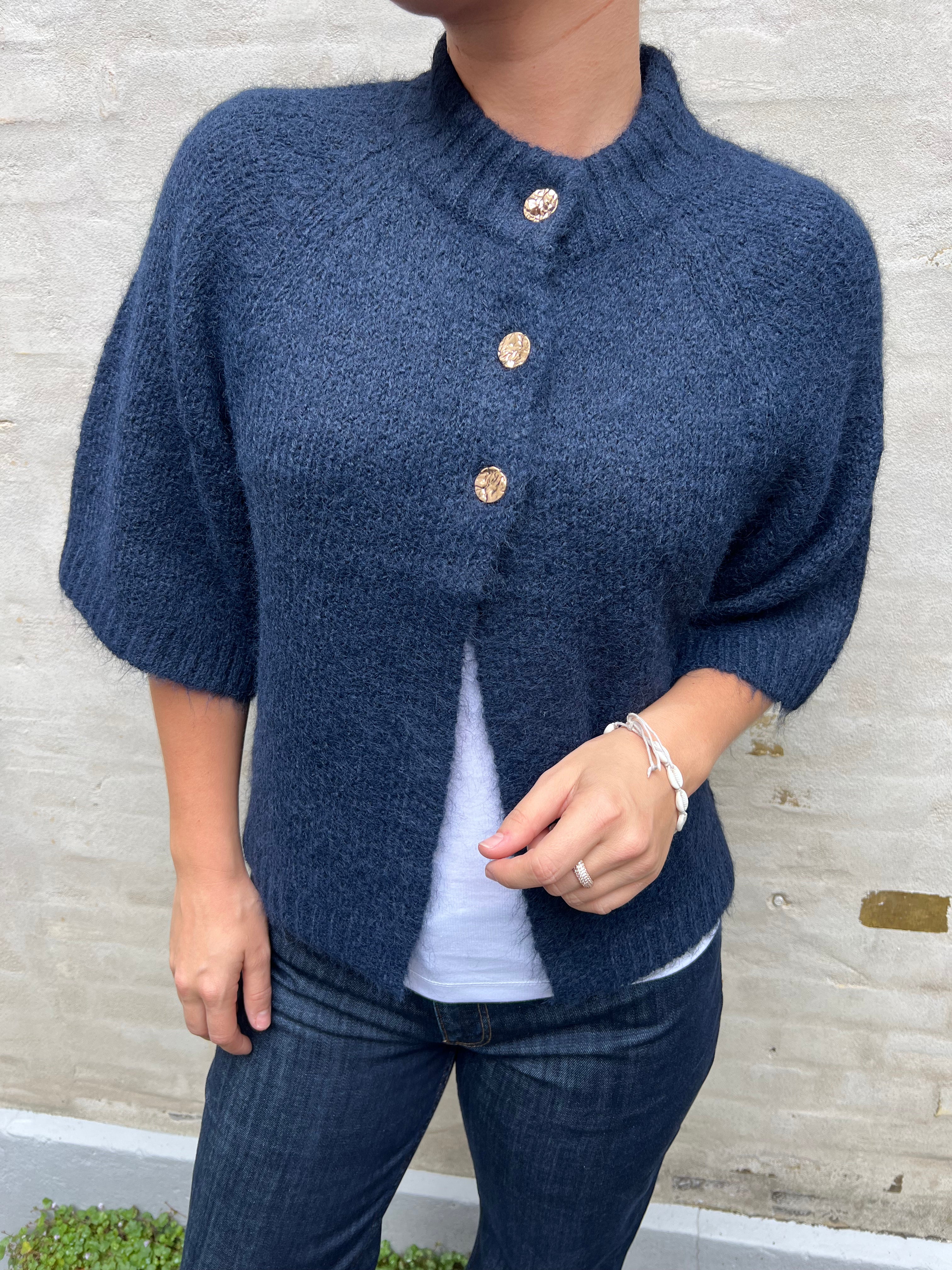 Benuta Fluffy Knit Cardigan - Navy