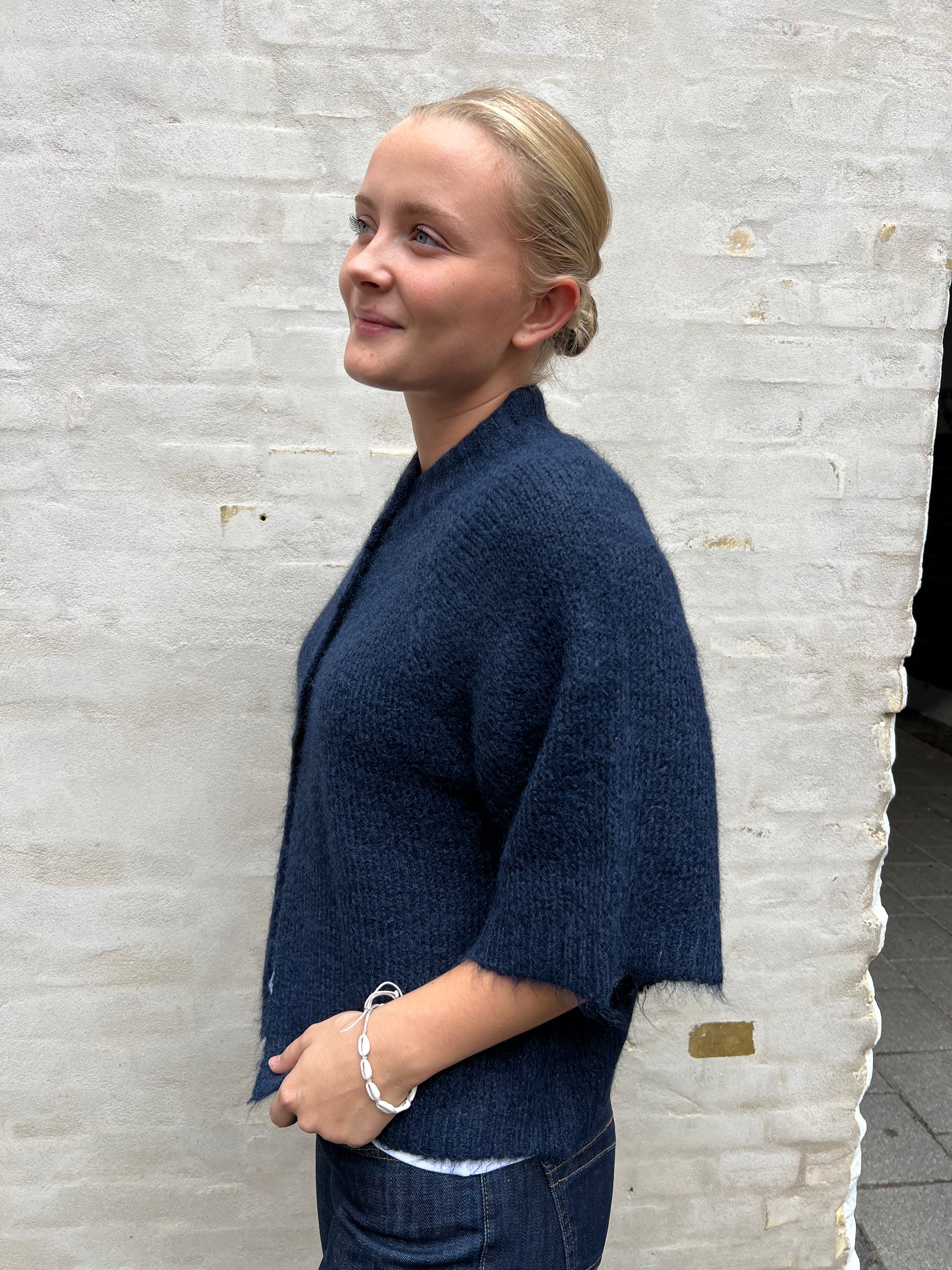 Benuta Fluffy Knit Cardigan - Navy
