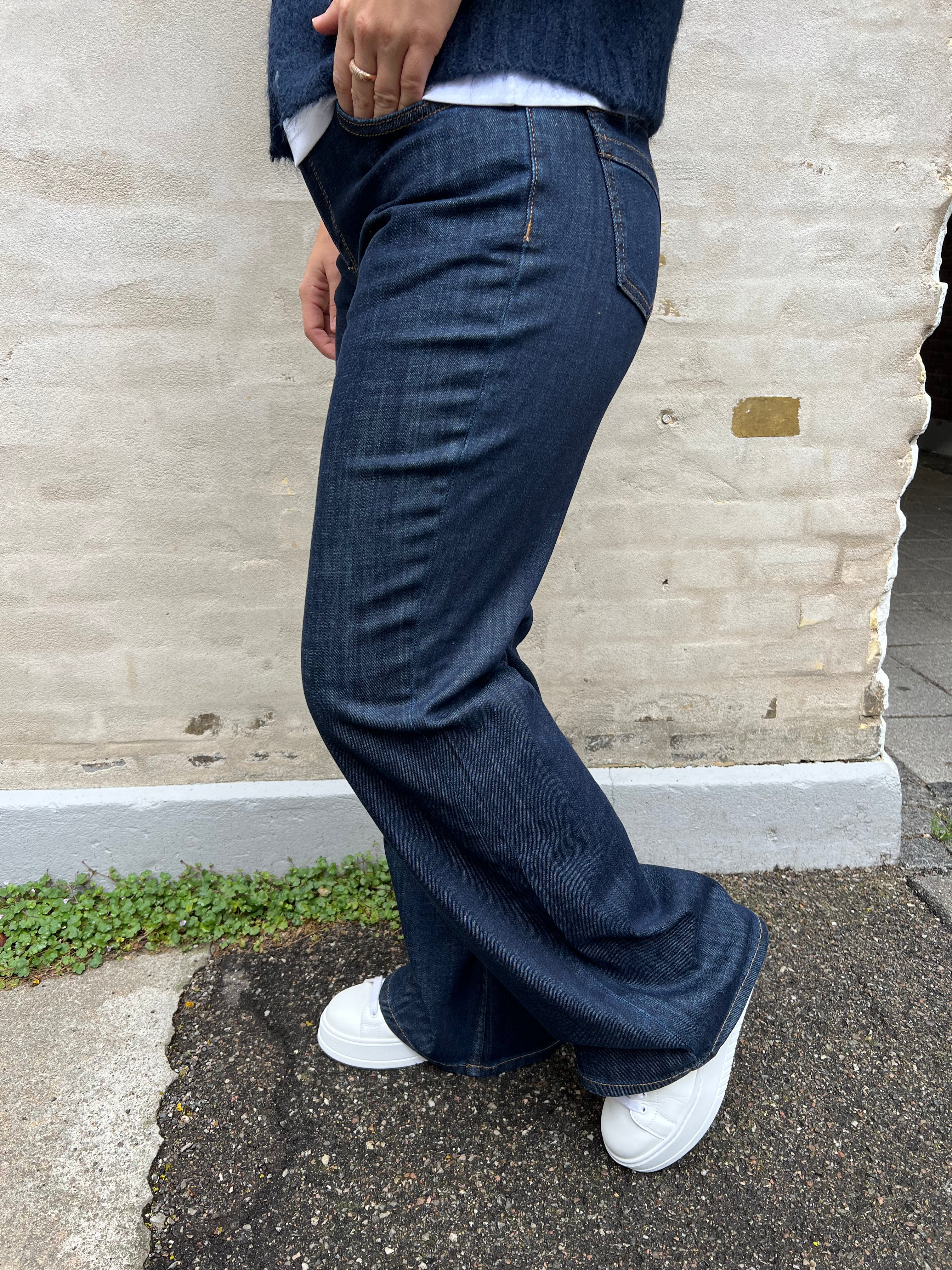 Marlena Nippon Jeans - Dark Blue