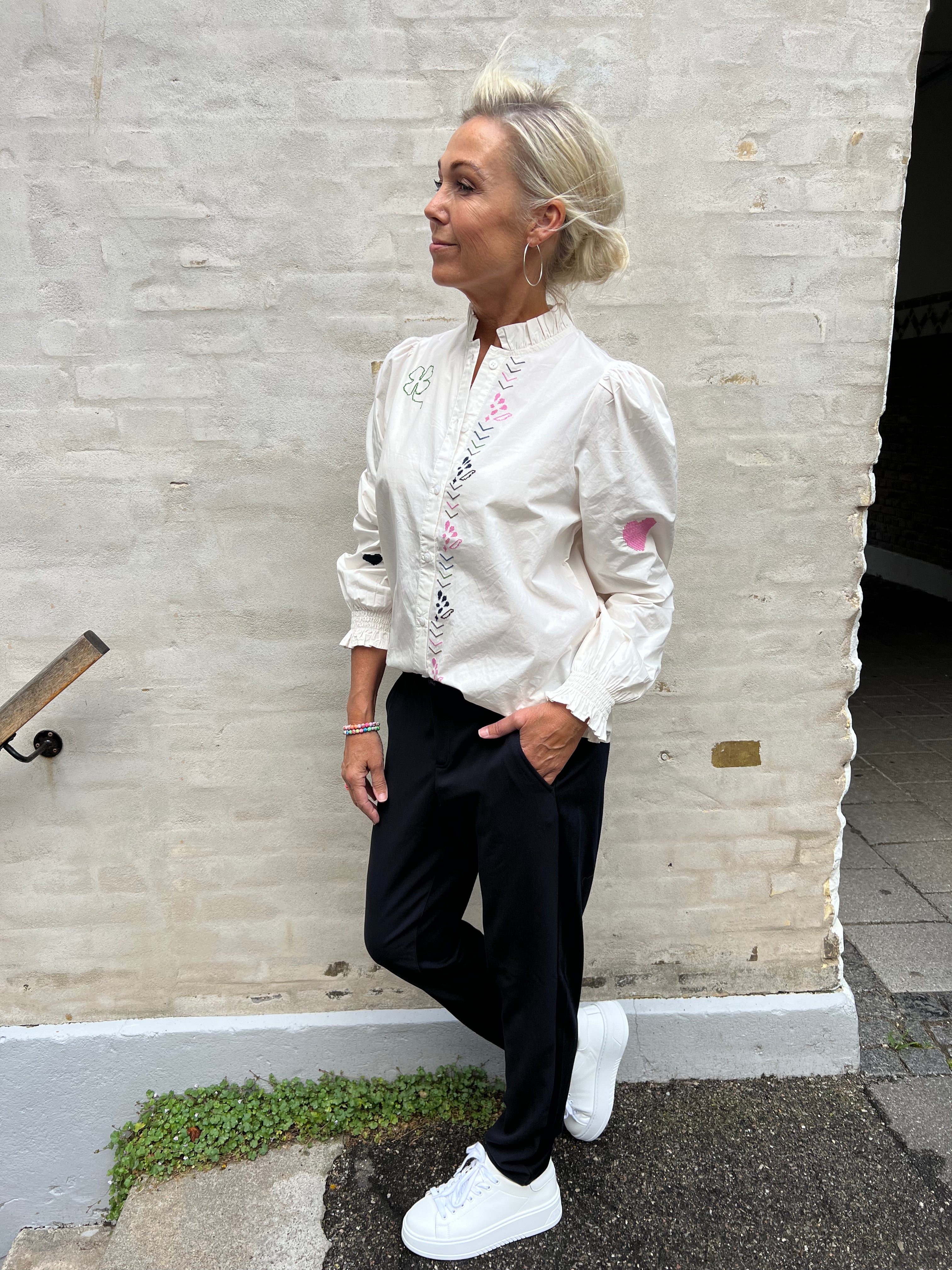 Lava Olena Shirt - Spring Gardenia