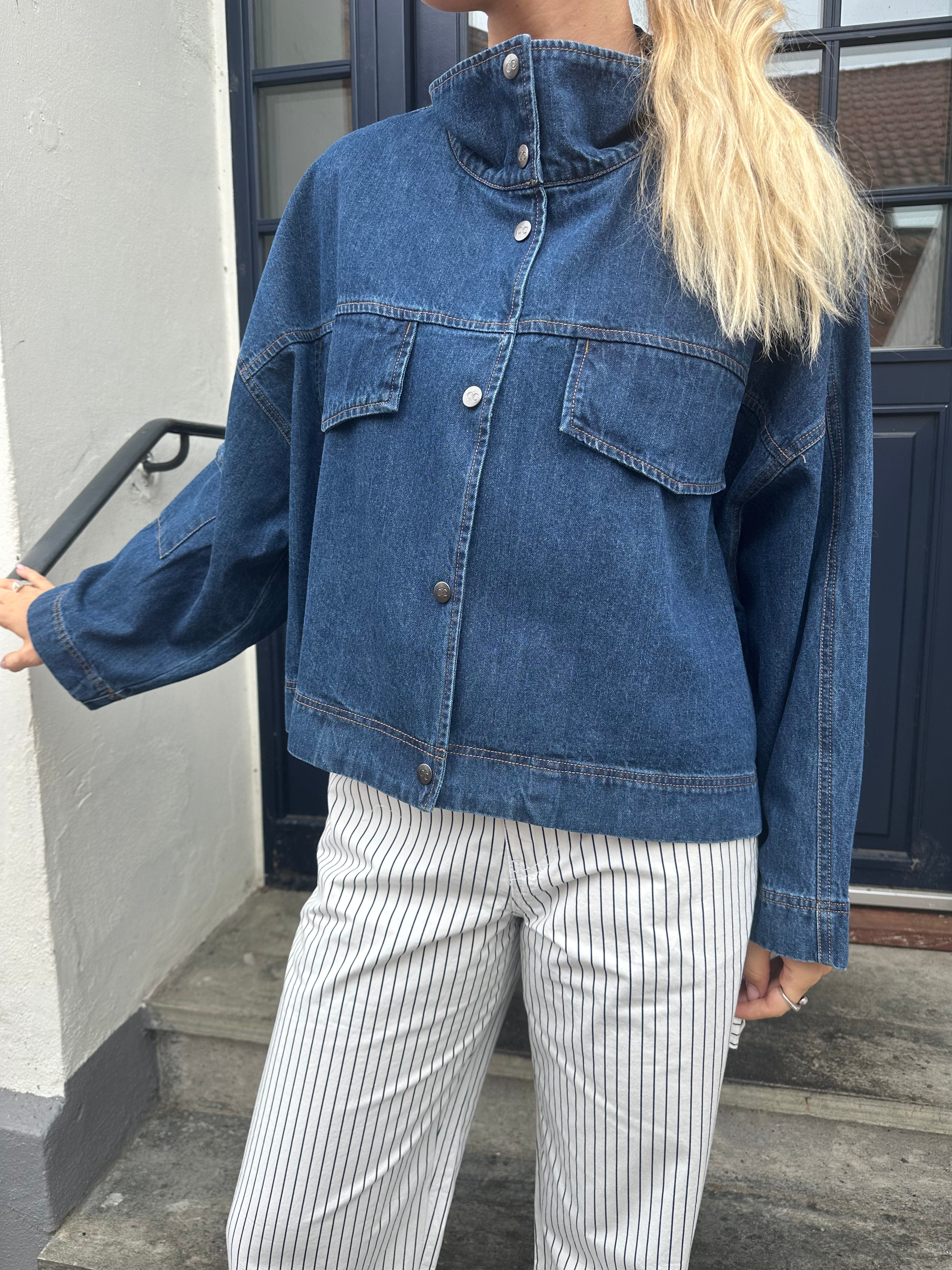 DelinaCC denim box jacket