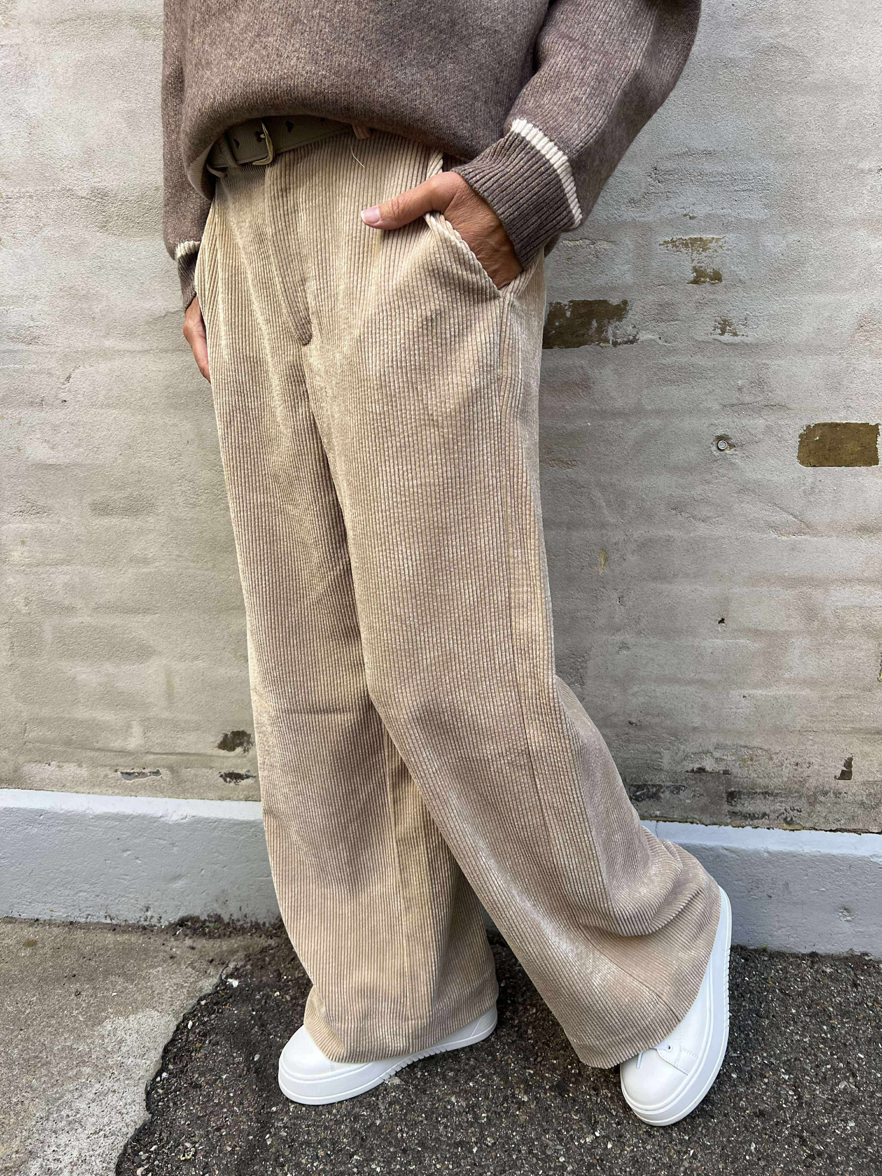 DaisyCC Cord Pant - Sand