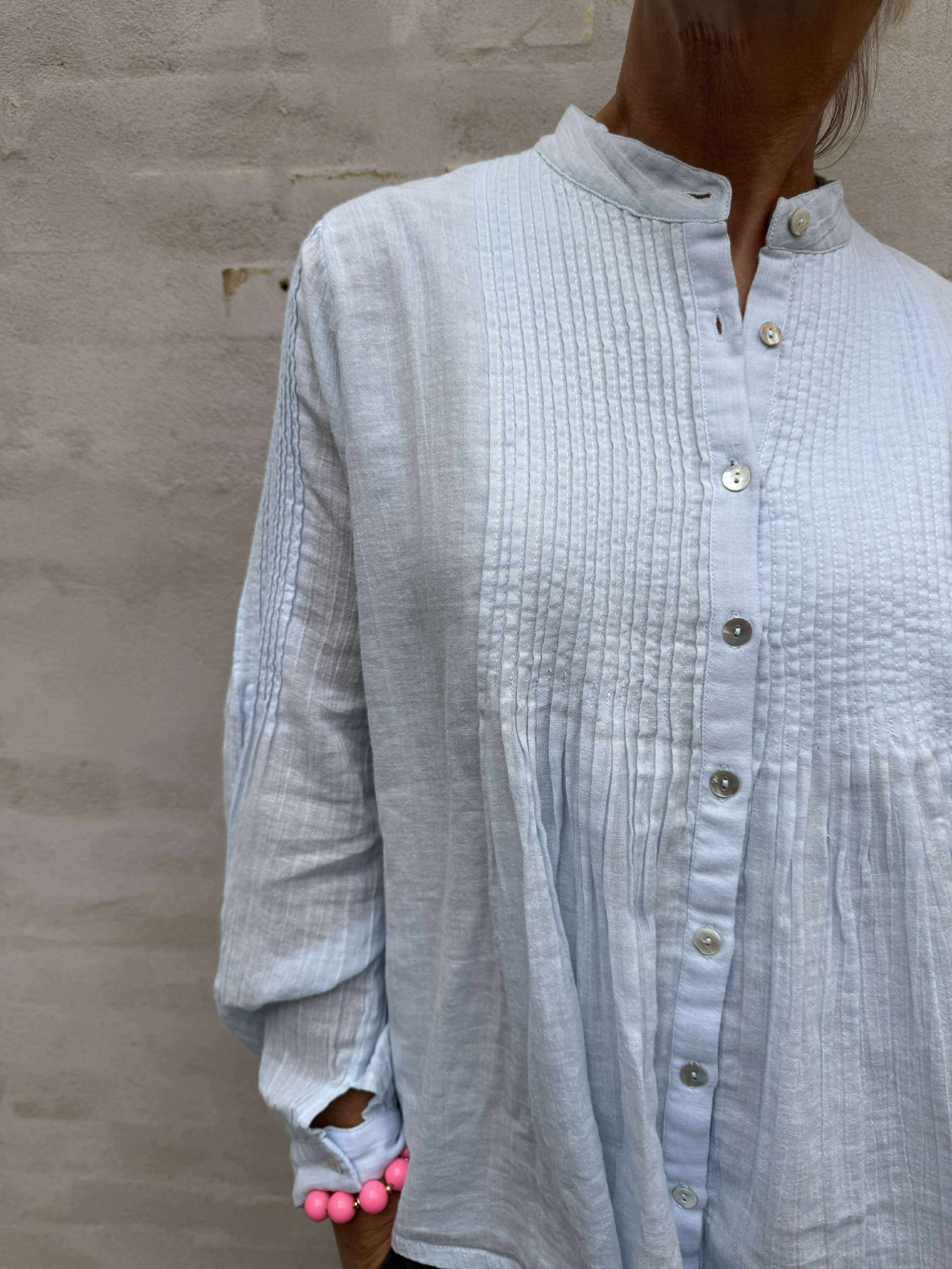 Paula shirt - Light Blue