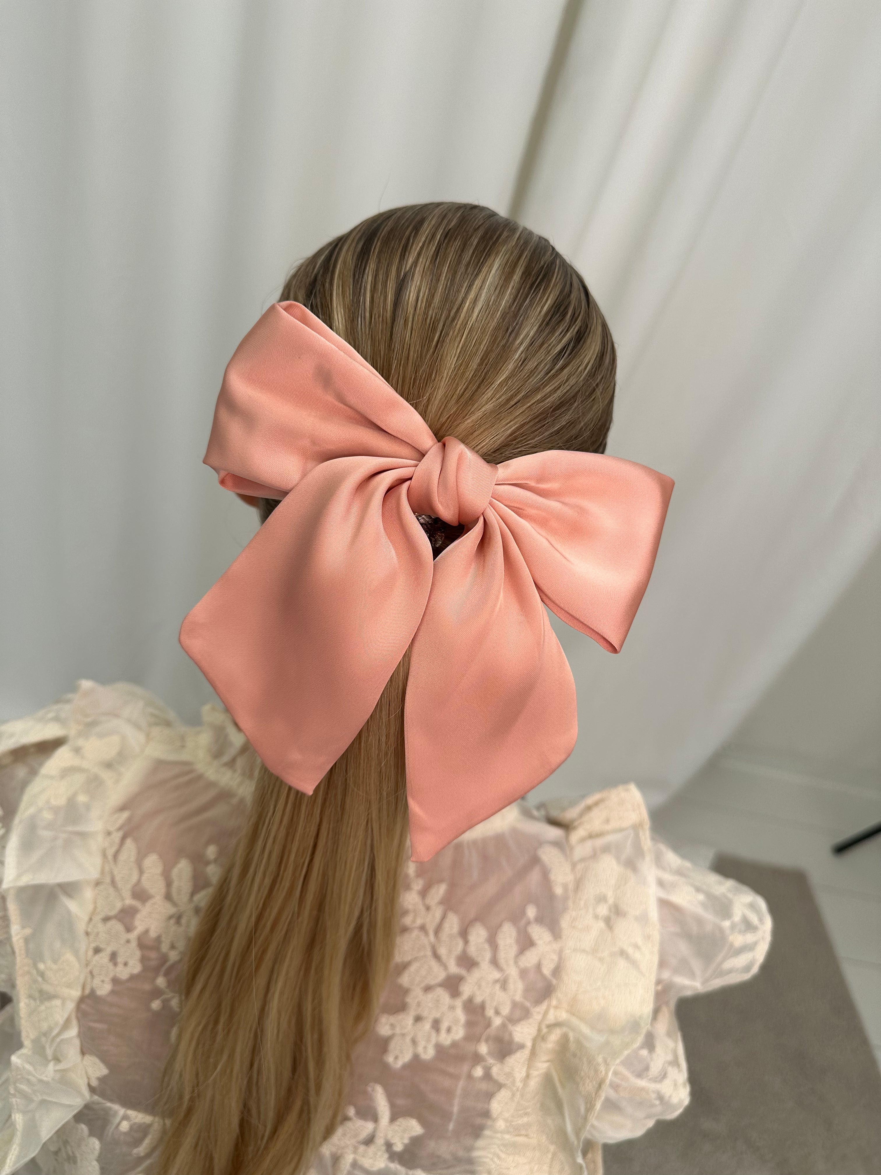 Smooth bow dusty rose