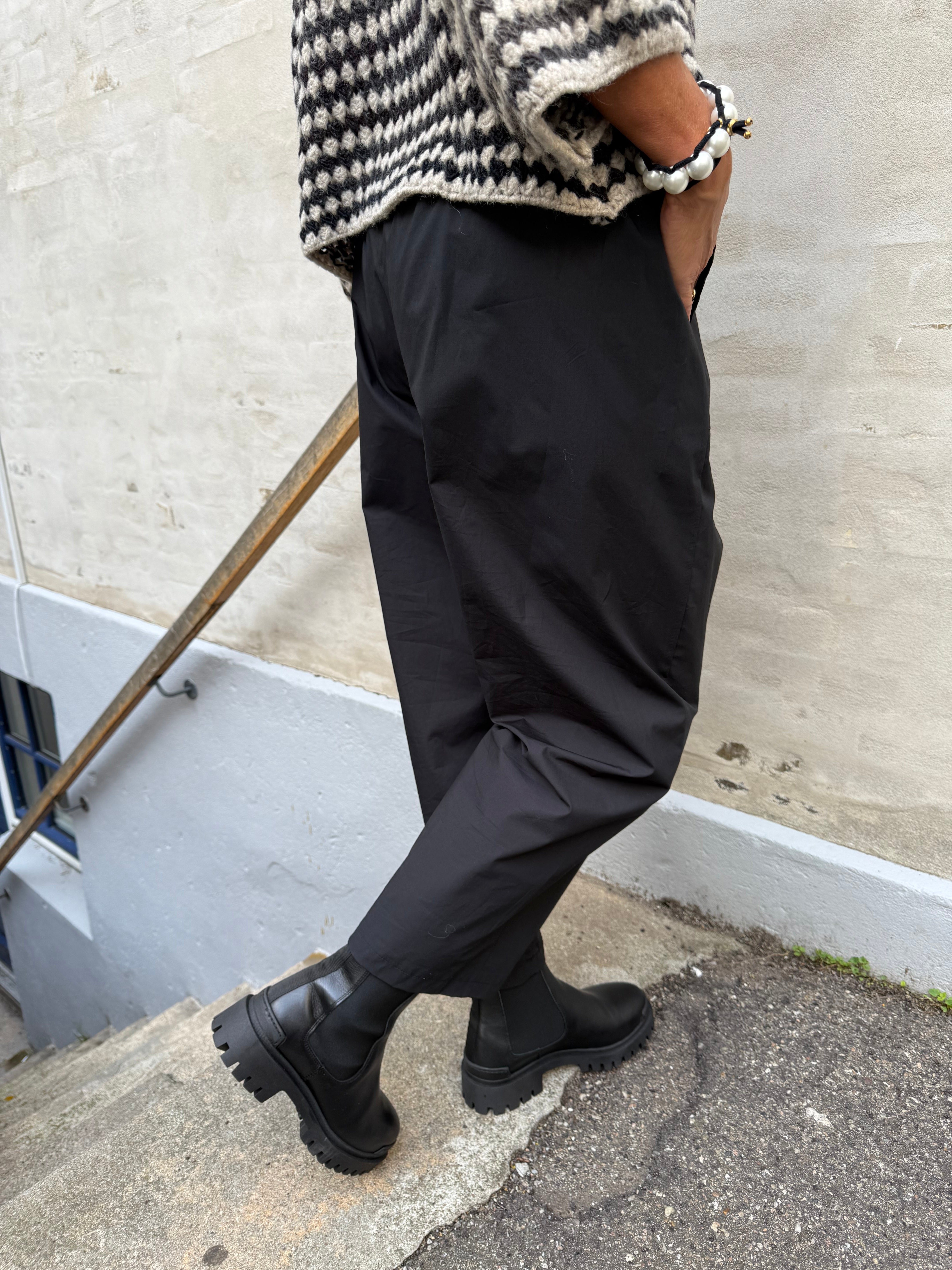 PREORDER-Cilla Pants - Black