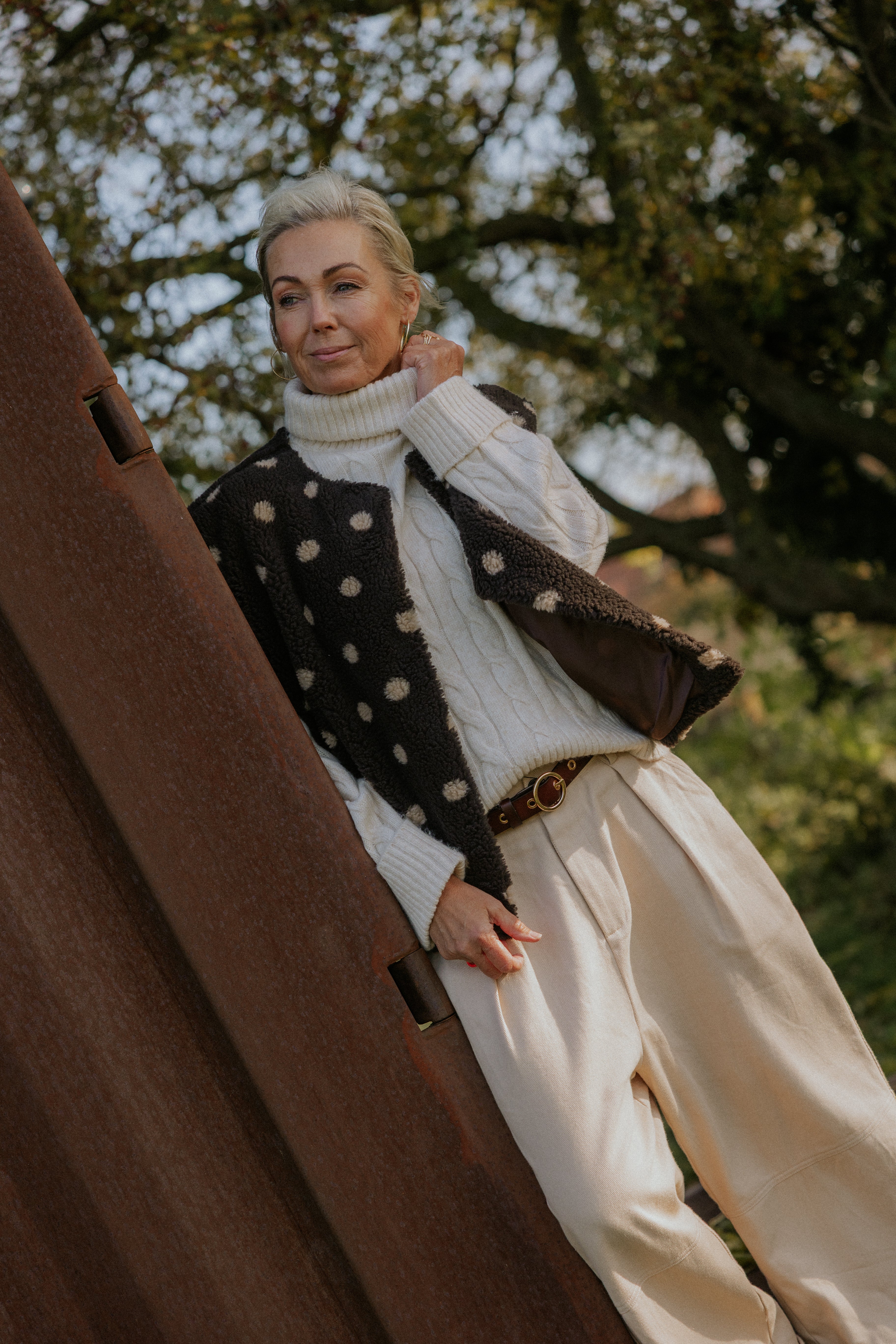 Elona Vest - Mocca