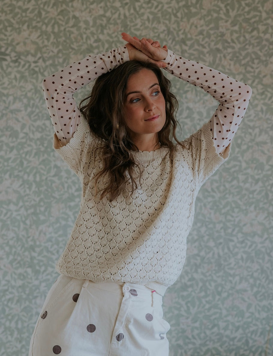 JAQUELINE SS O-NECK TOP - Birch