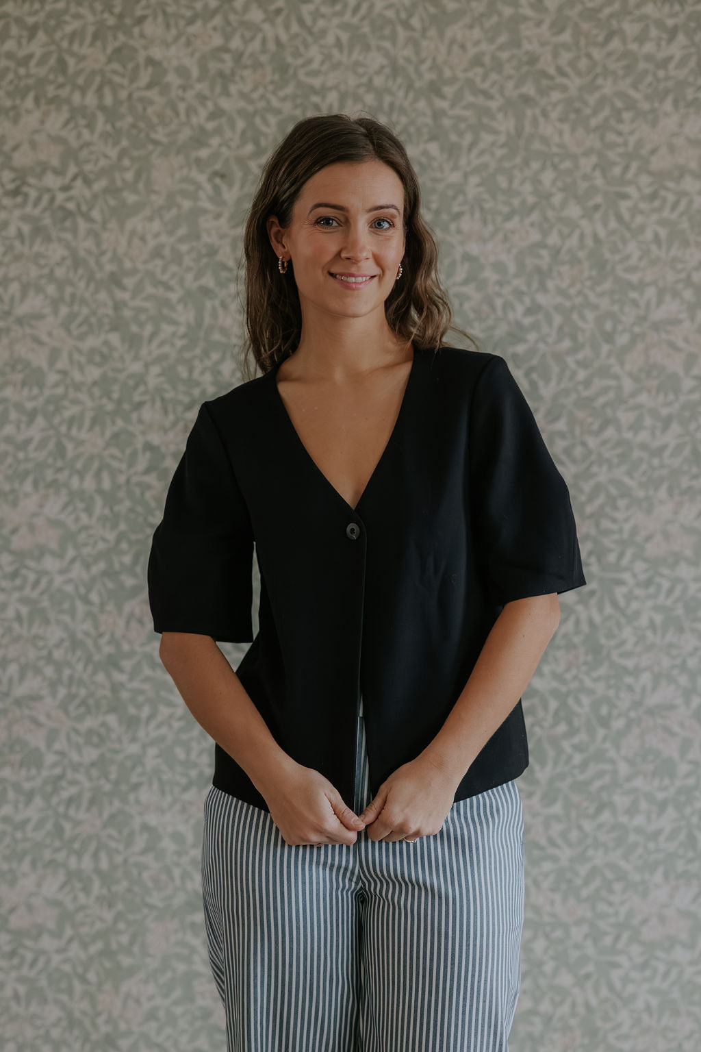 LISA S/S RE TOP - Black