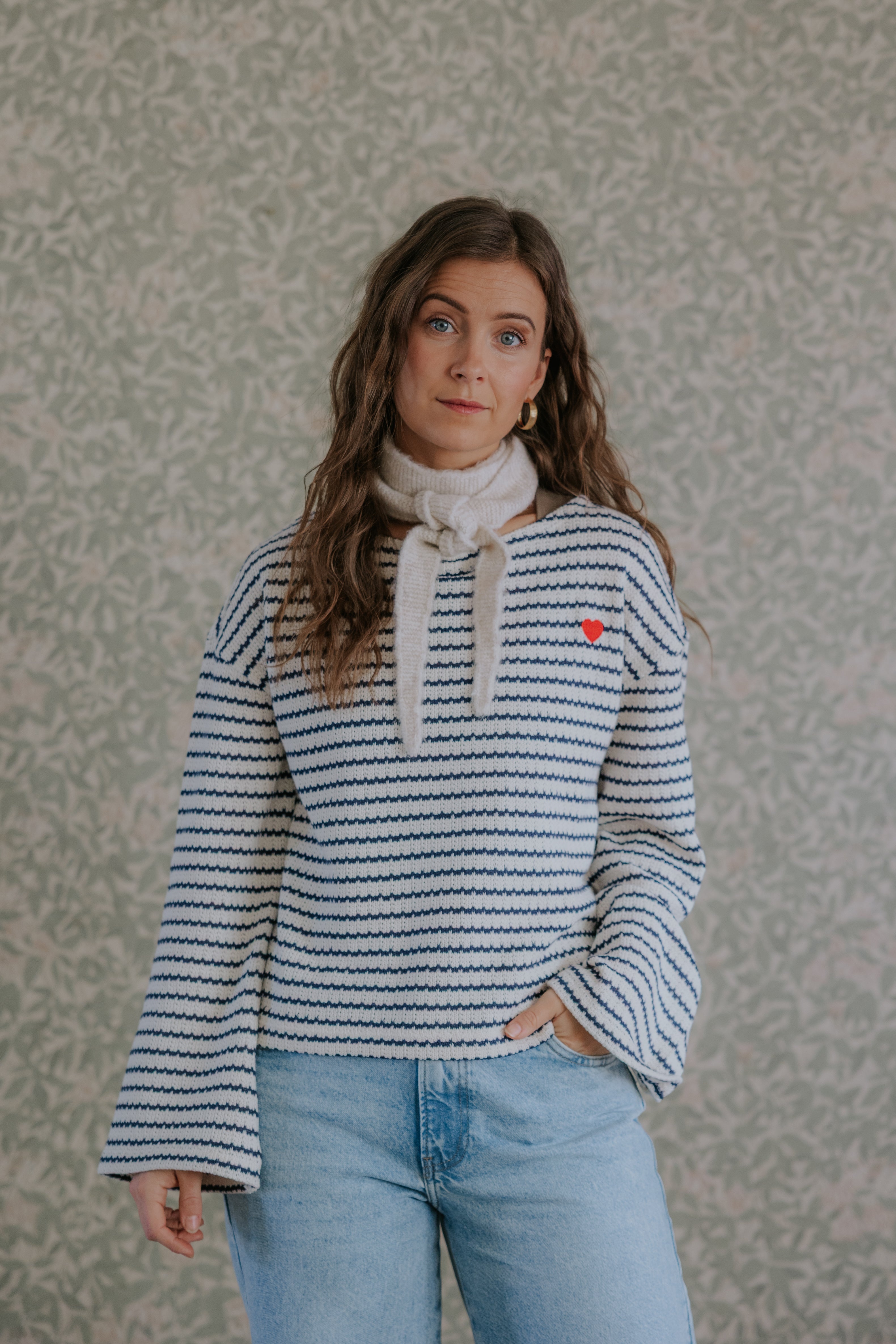 THEA LS BOATNECK TOPP - Björk BLACK IRIS + BS HJÄRTA