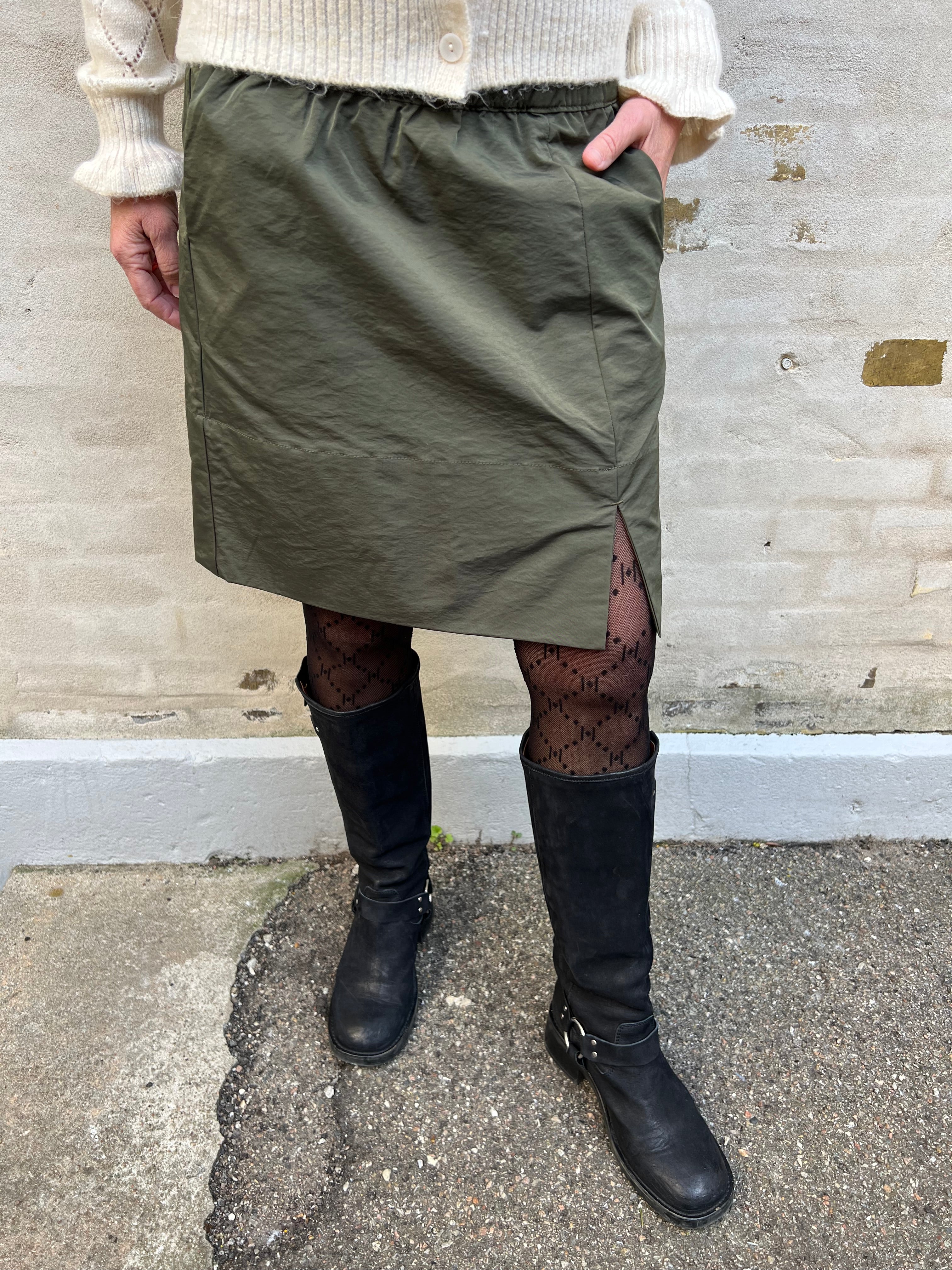 NanneGO skirt dark army