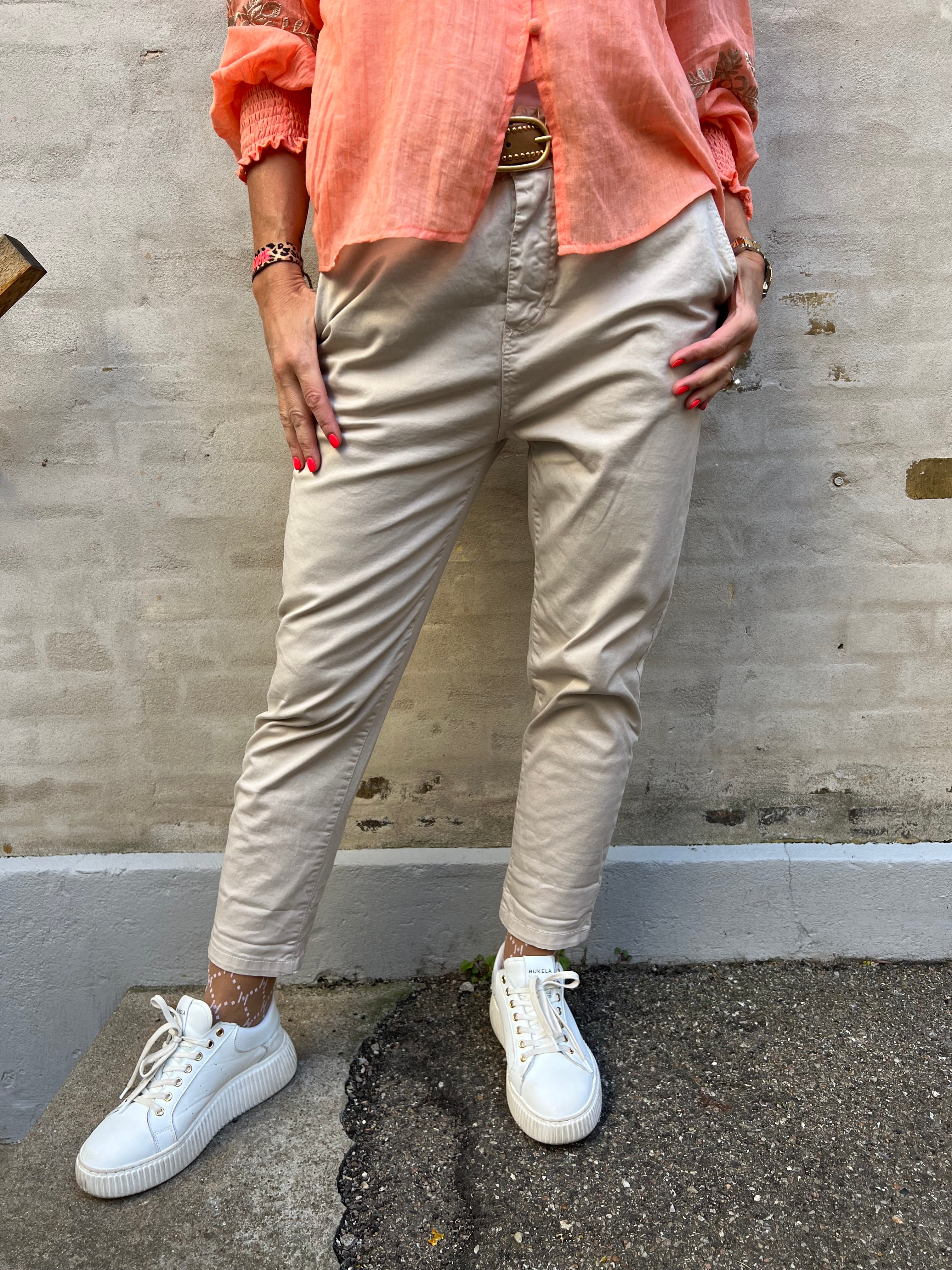 Lilly pant beige