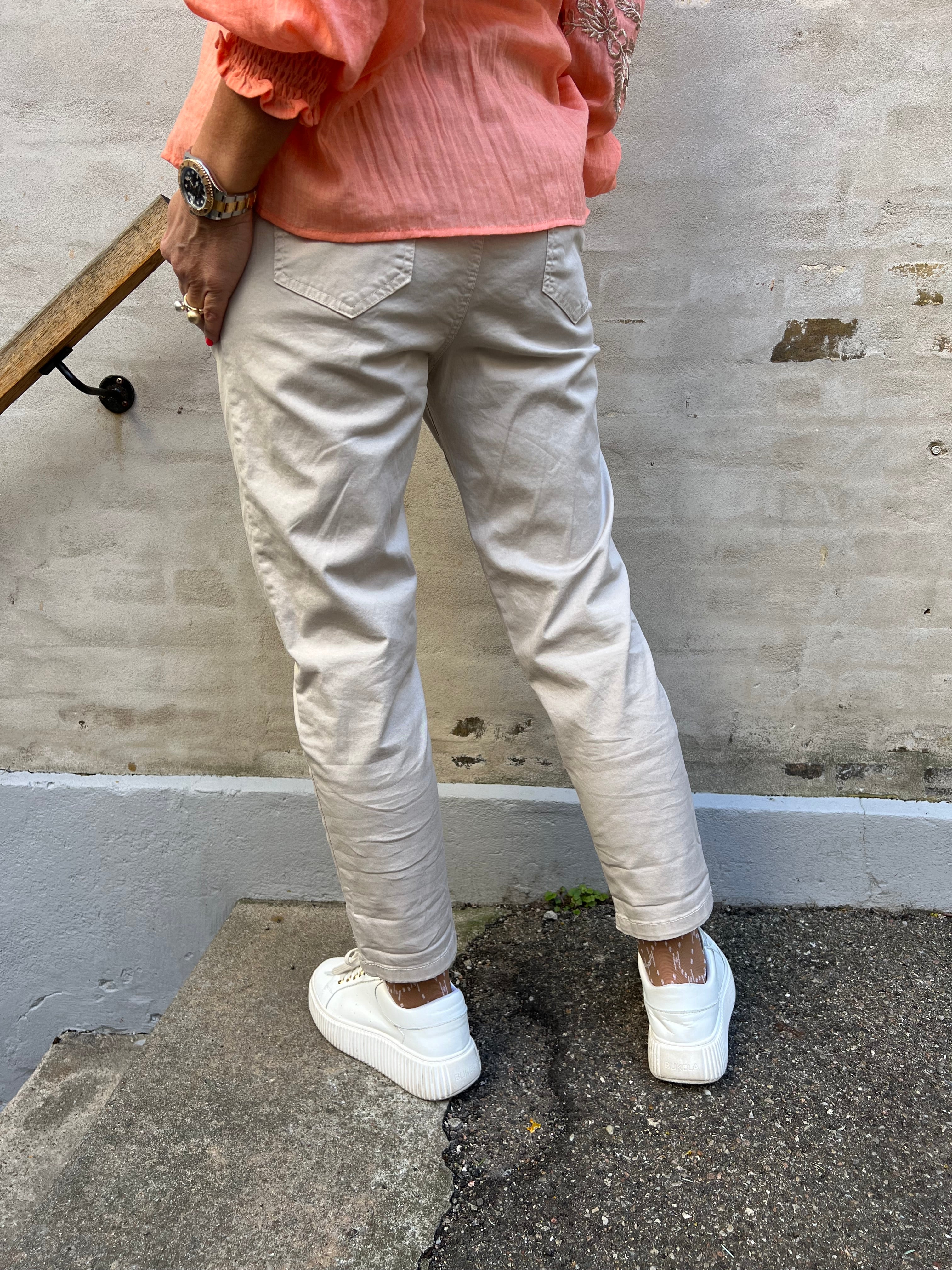 Lilly pant beige