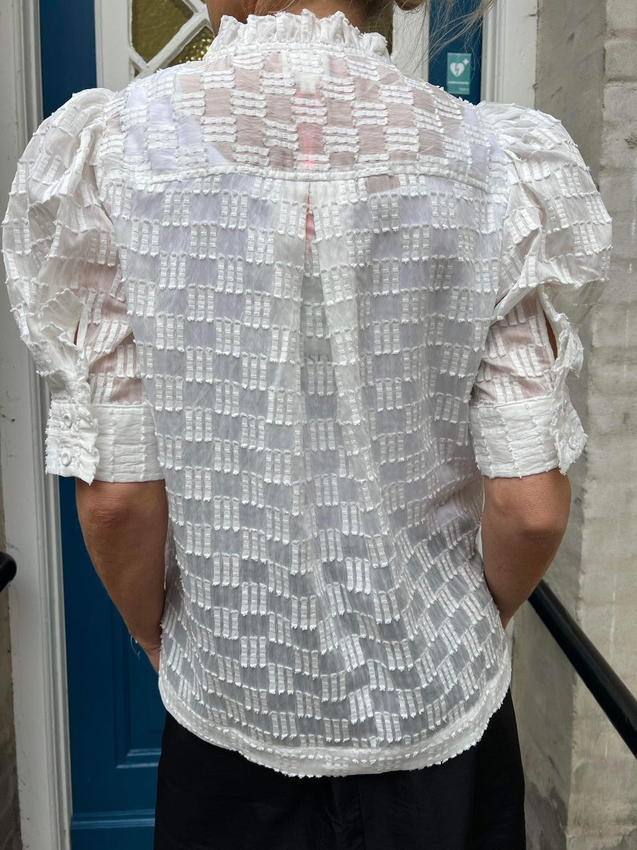 AmarGO shirt off white