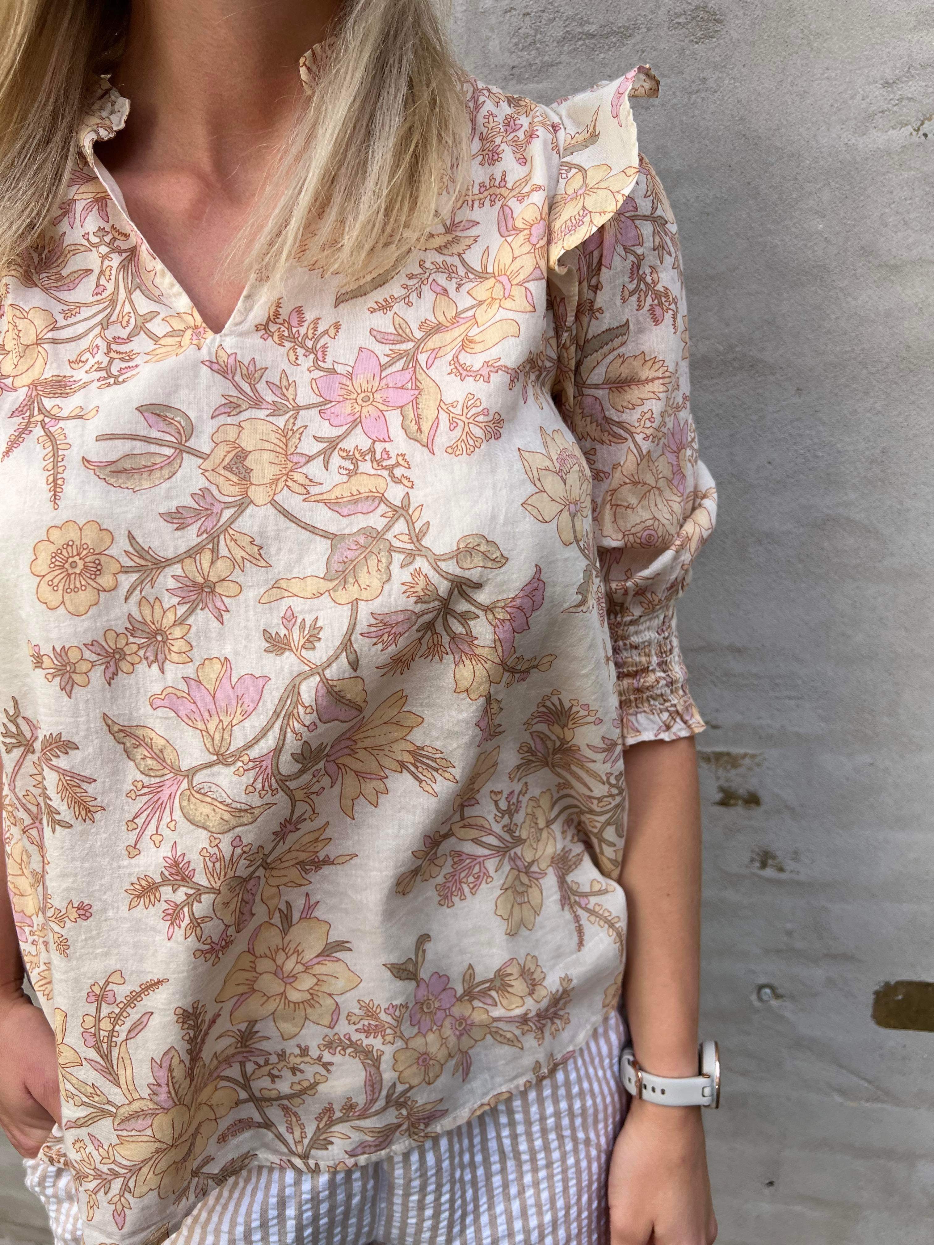 Davina rose field blouse