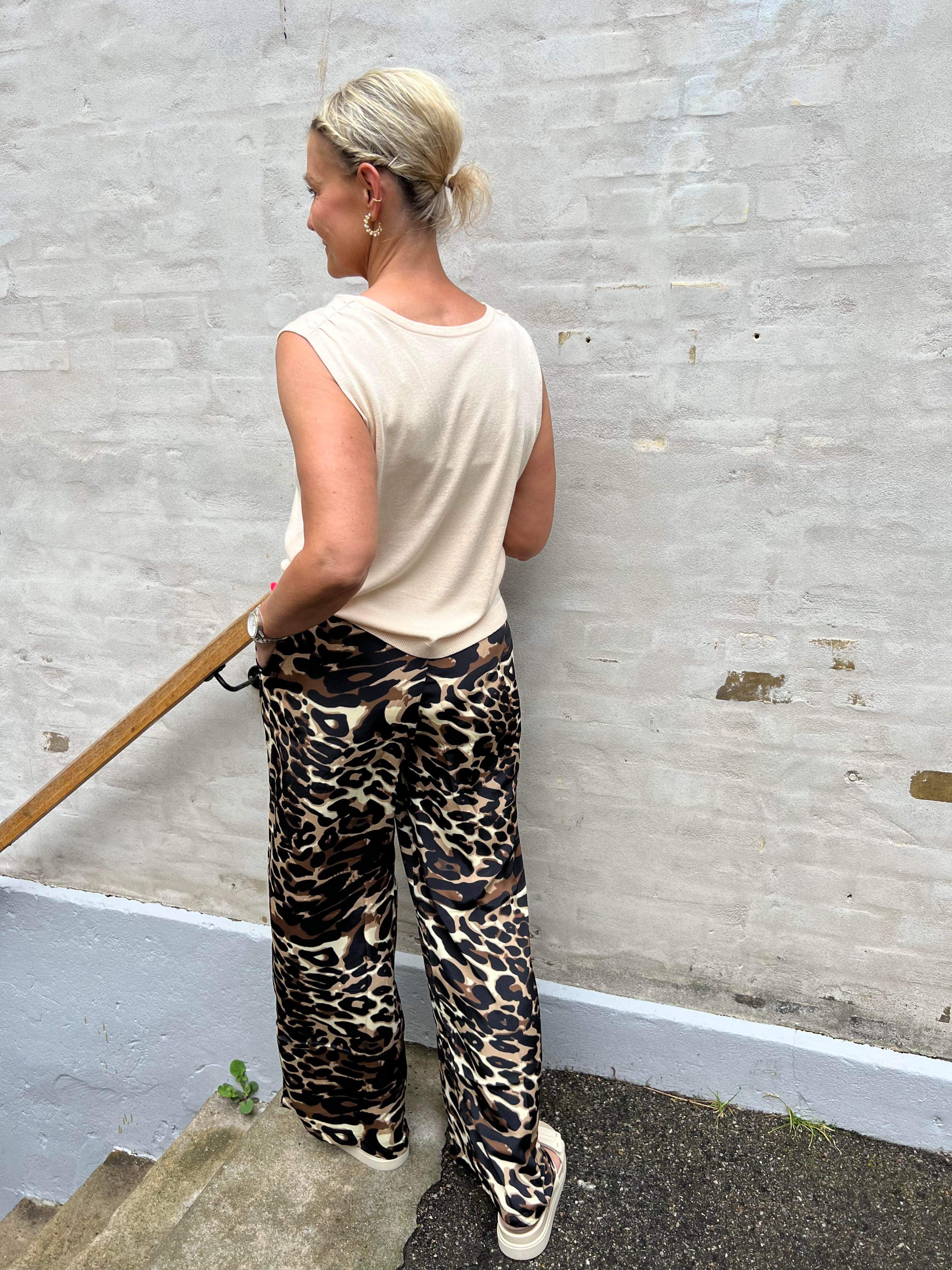 Luna straight pant leopard