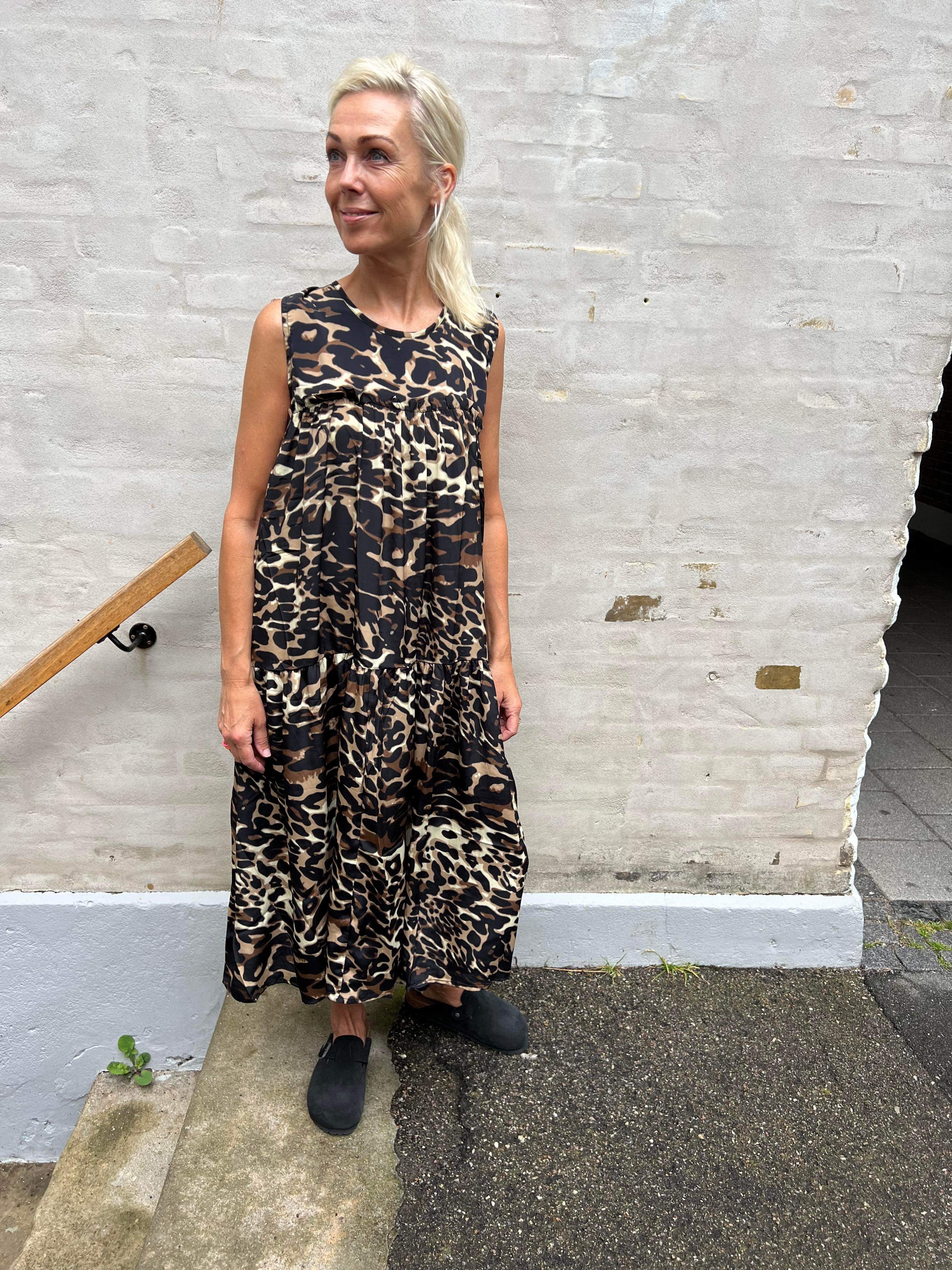 Luna boho midi dress leopard