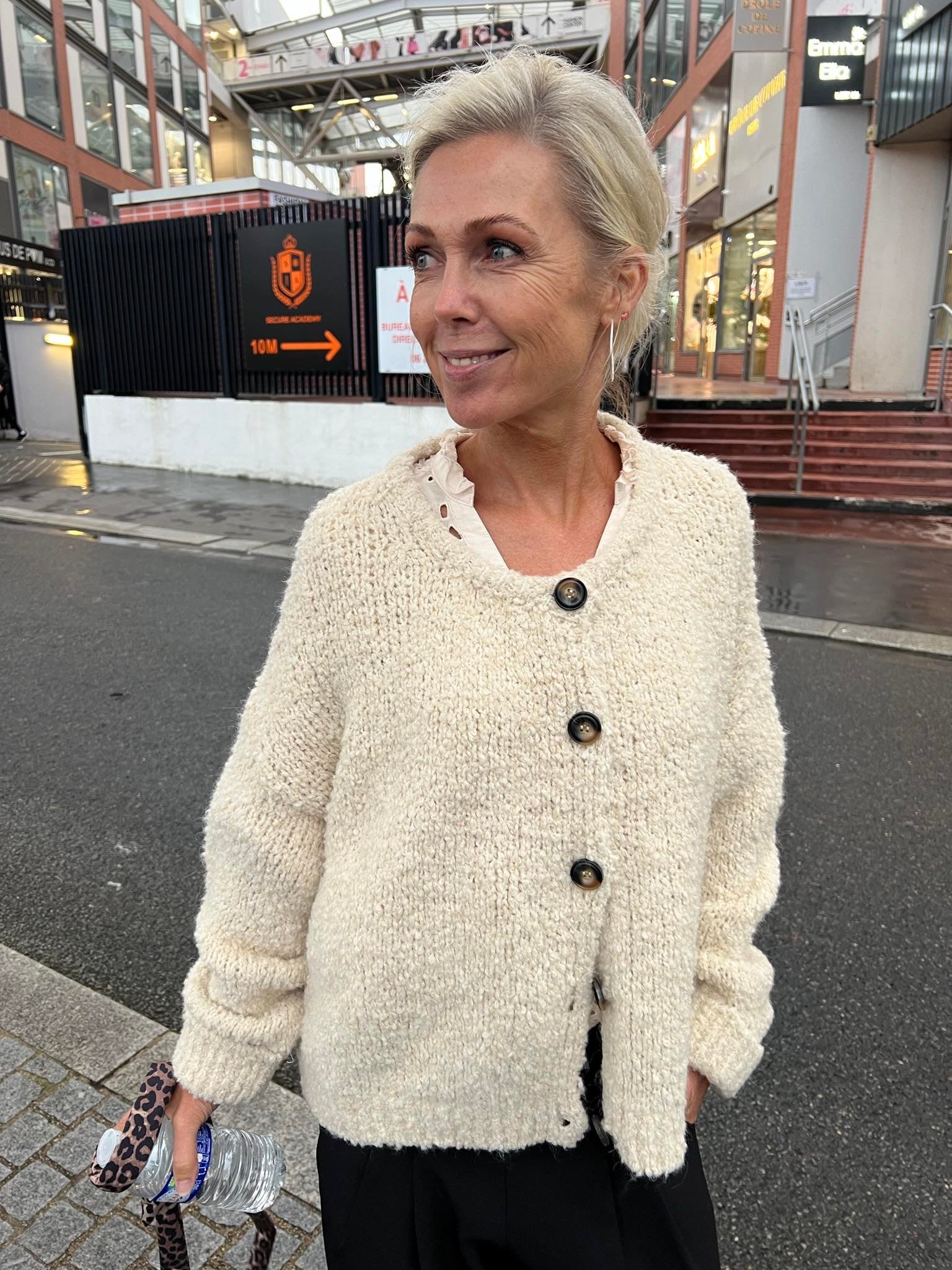 Vintage cardigan off white