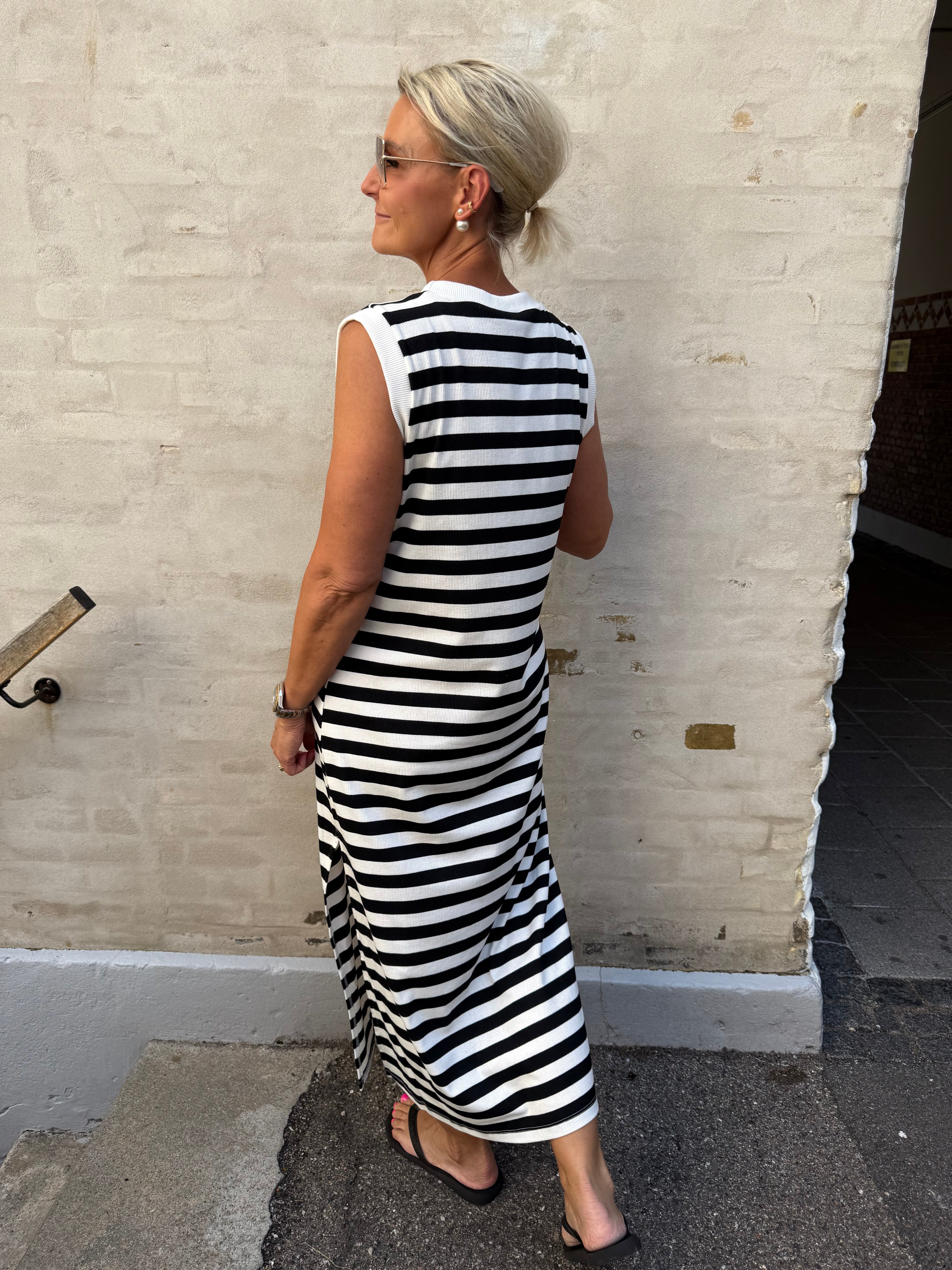 Everyday Striped Dress - White/Black