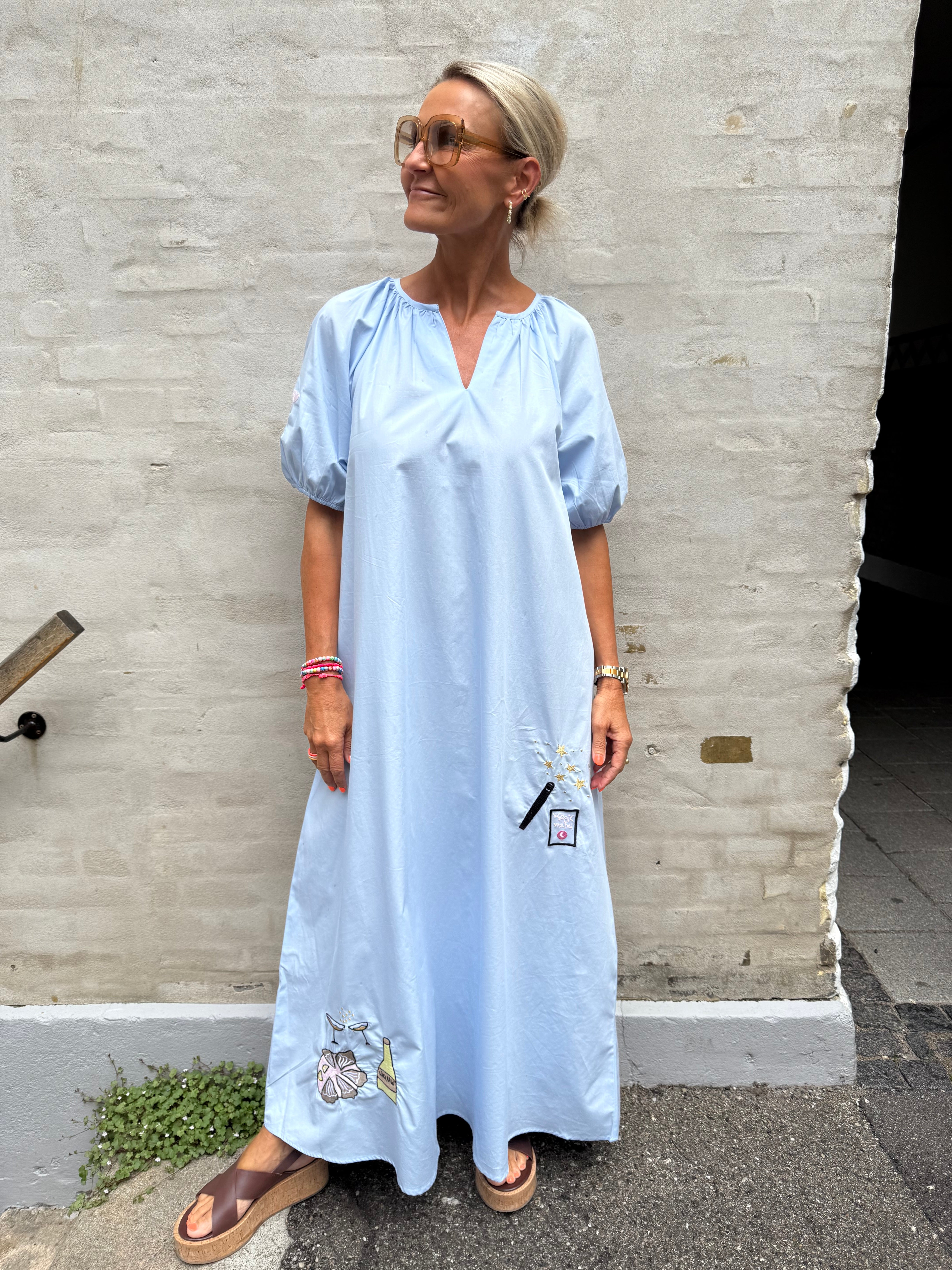 OYSTER DRESS - Baby blue