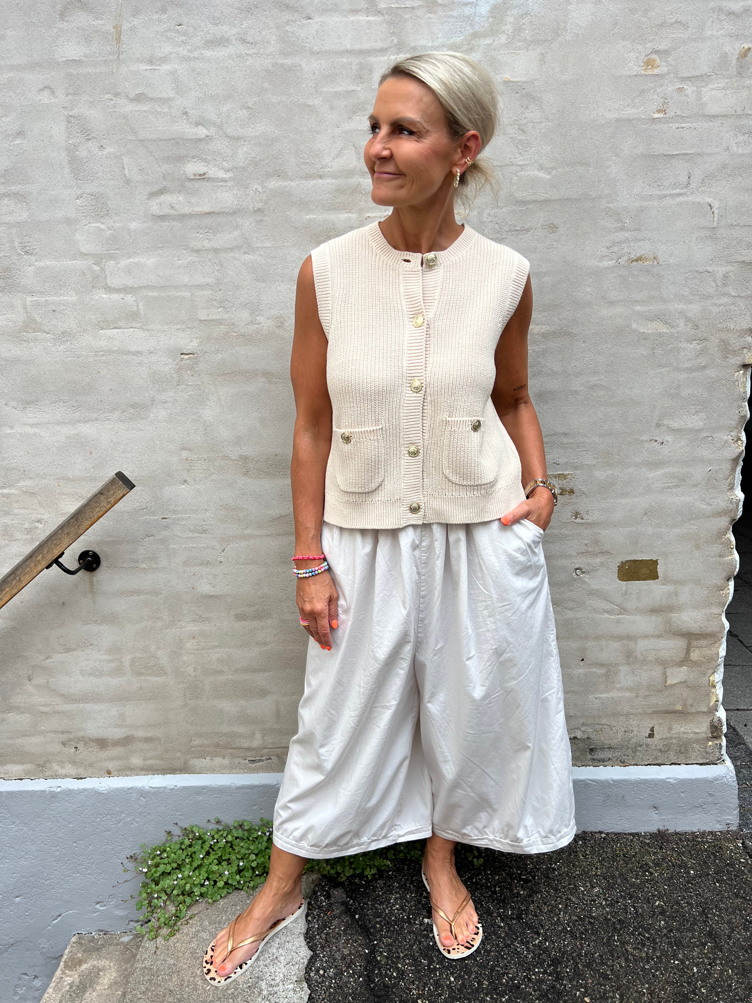 PREORDER-STELLA O-NECK VEST - Whitecap Gray