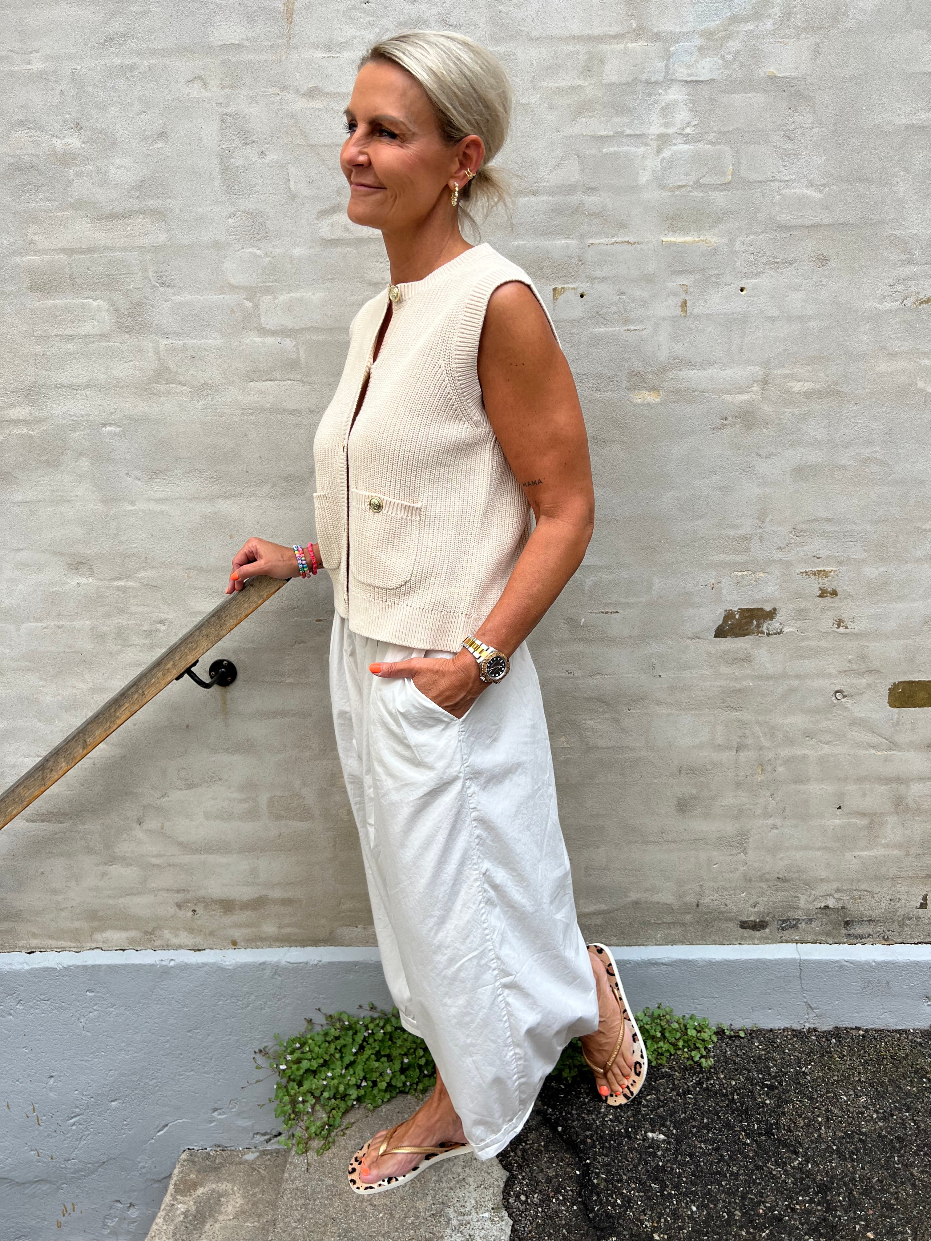 PREORDER-STELLA O-NECK VEST - Whitecap Gray