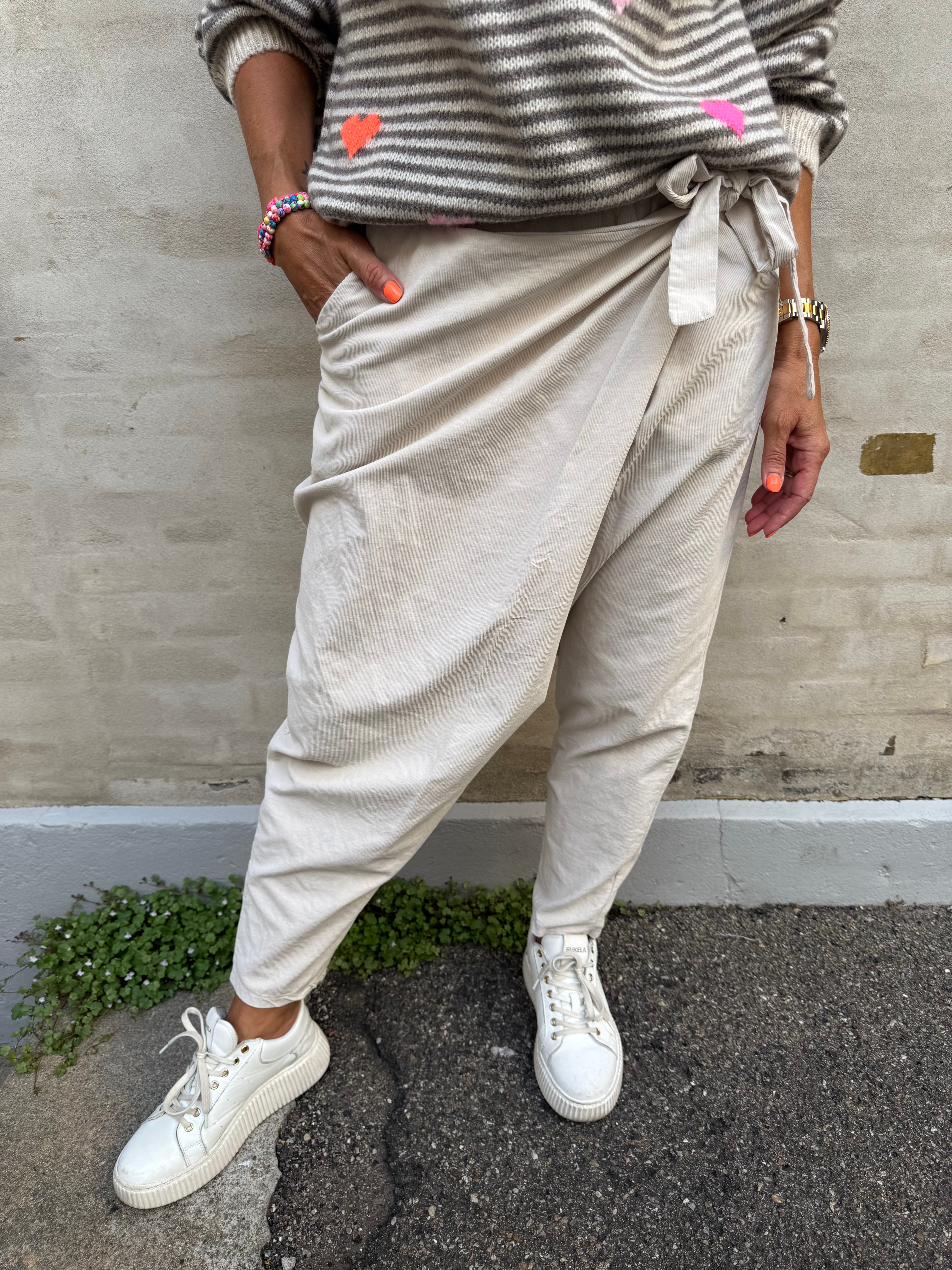 Lavinia Pants - Beige