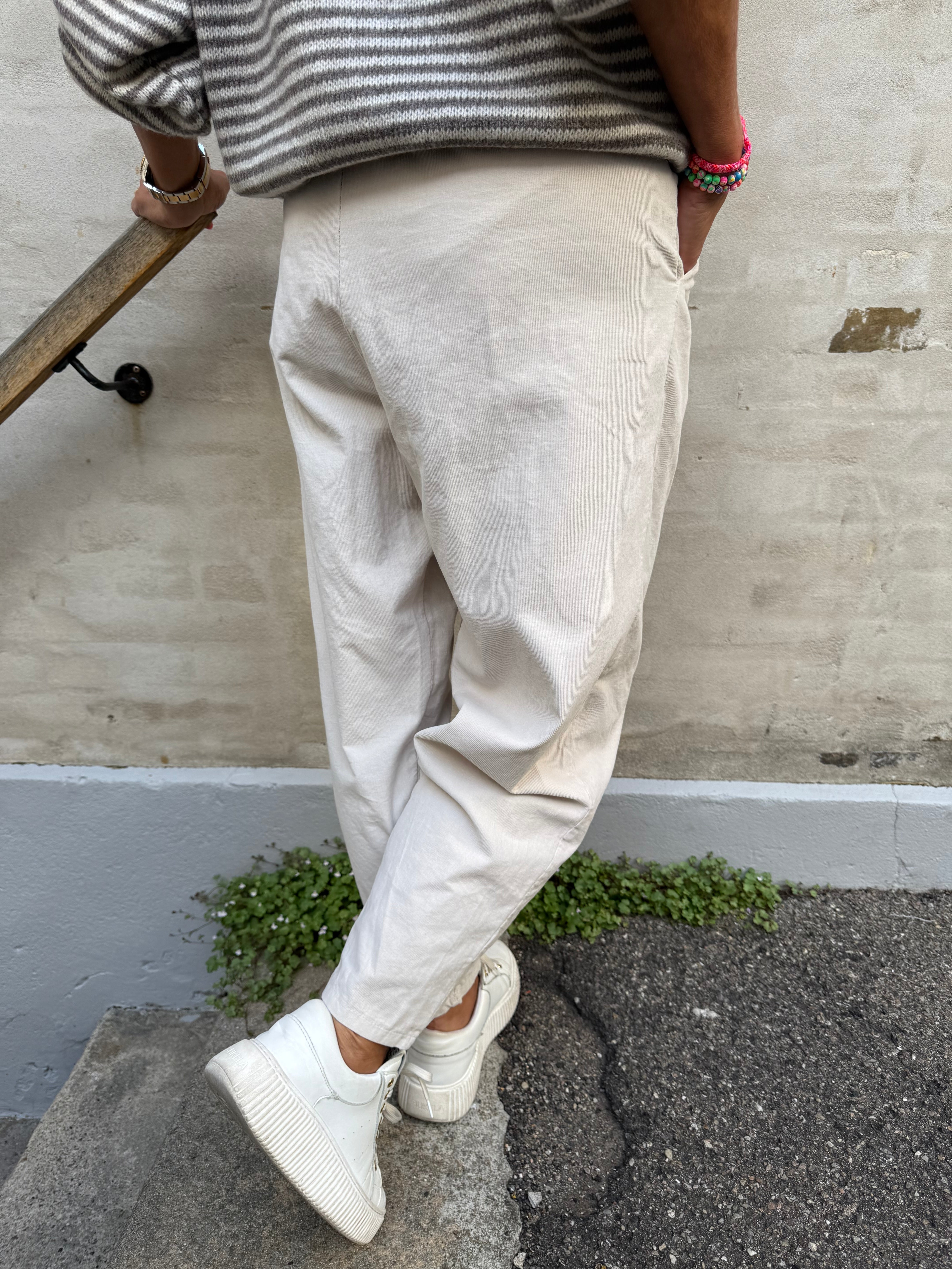 Lavinia Pants - Beige
