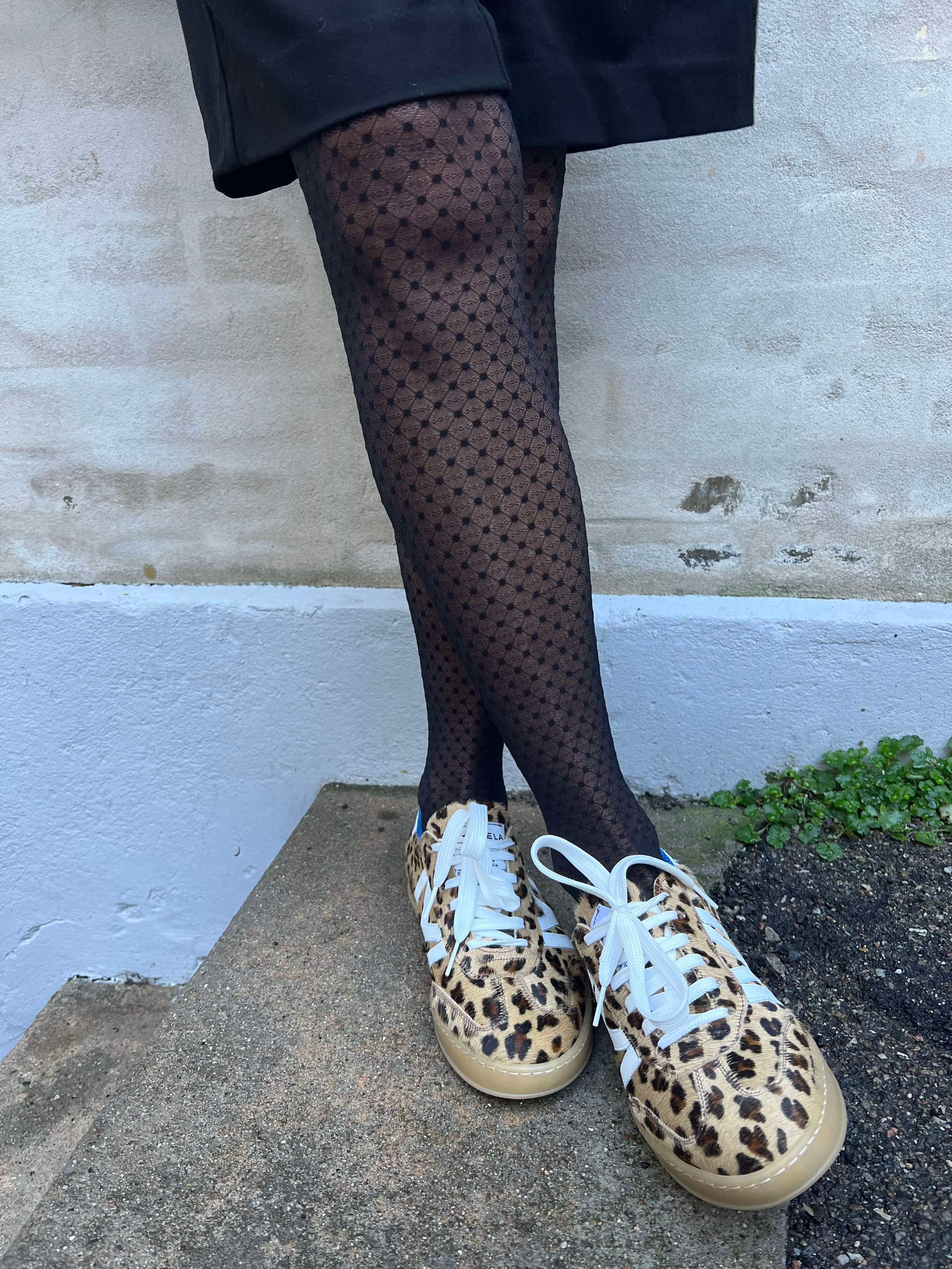 Tights net dots 20 denier