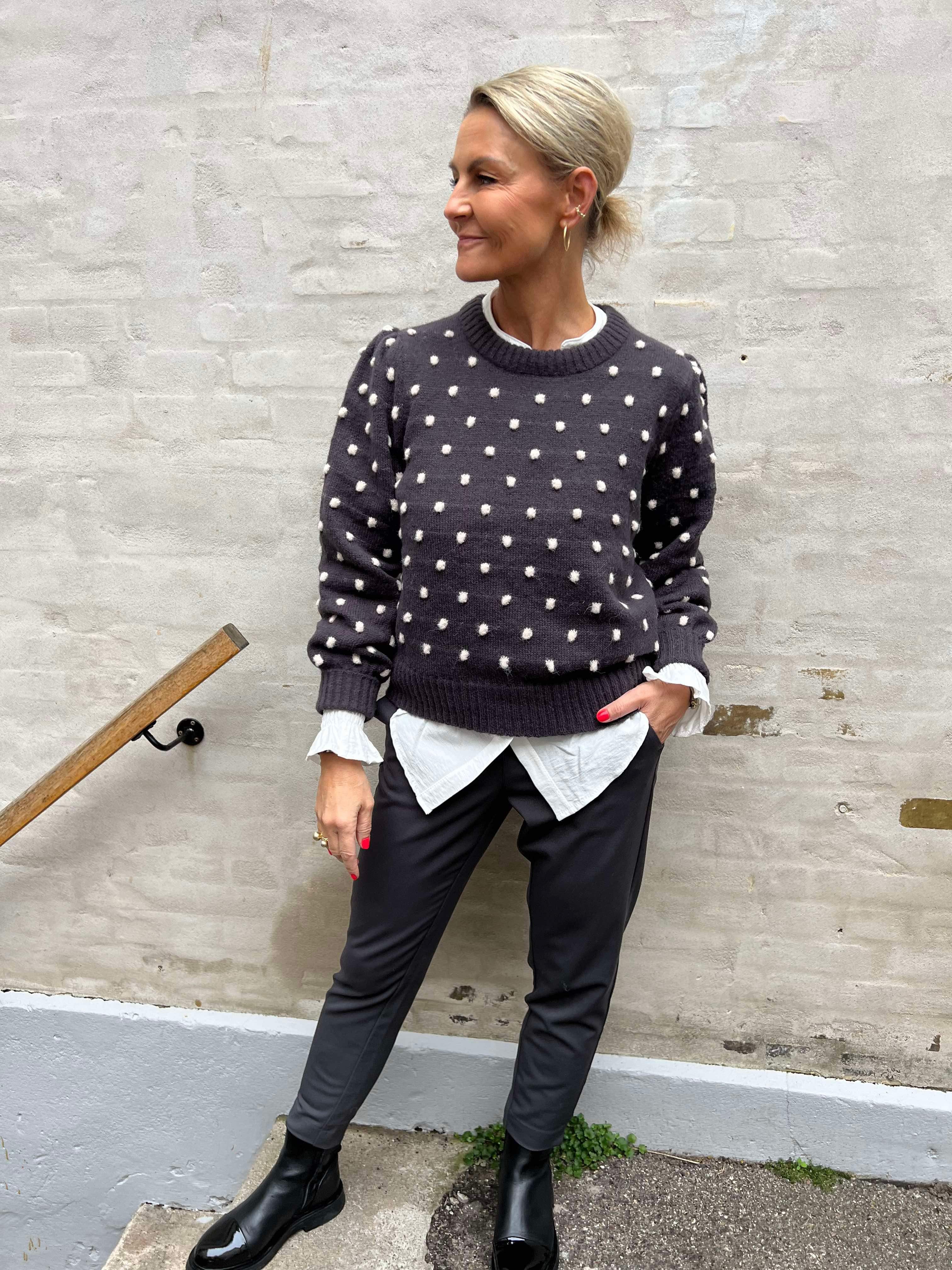 Sigrid life L/S knit dot dark grey melange