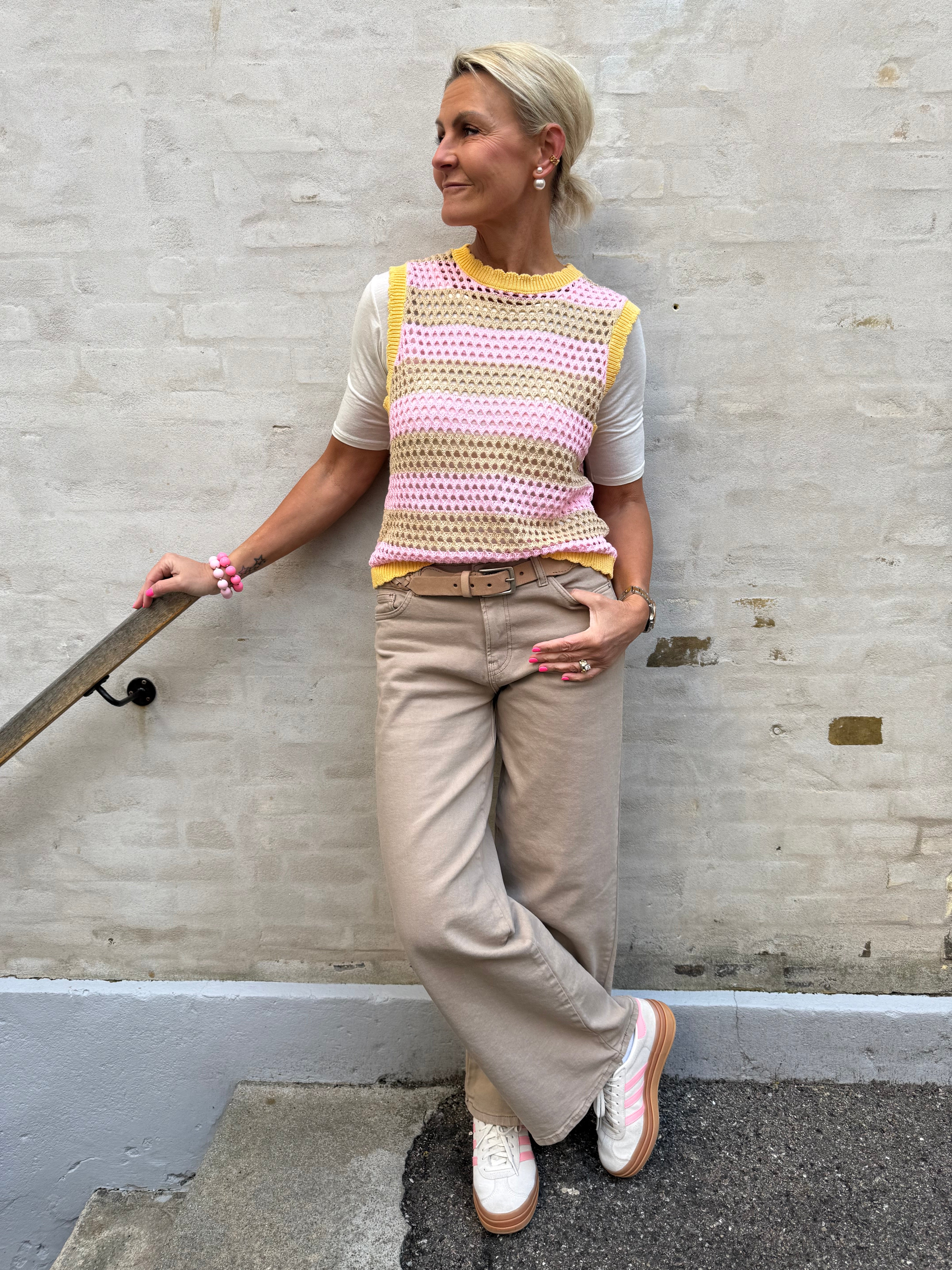 Manga Vest - Pink/Beige/Yellow