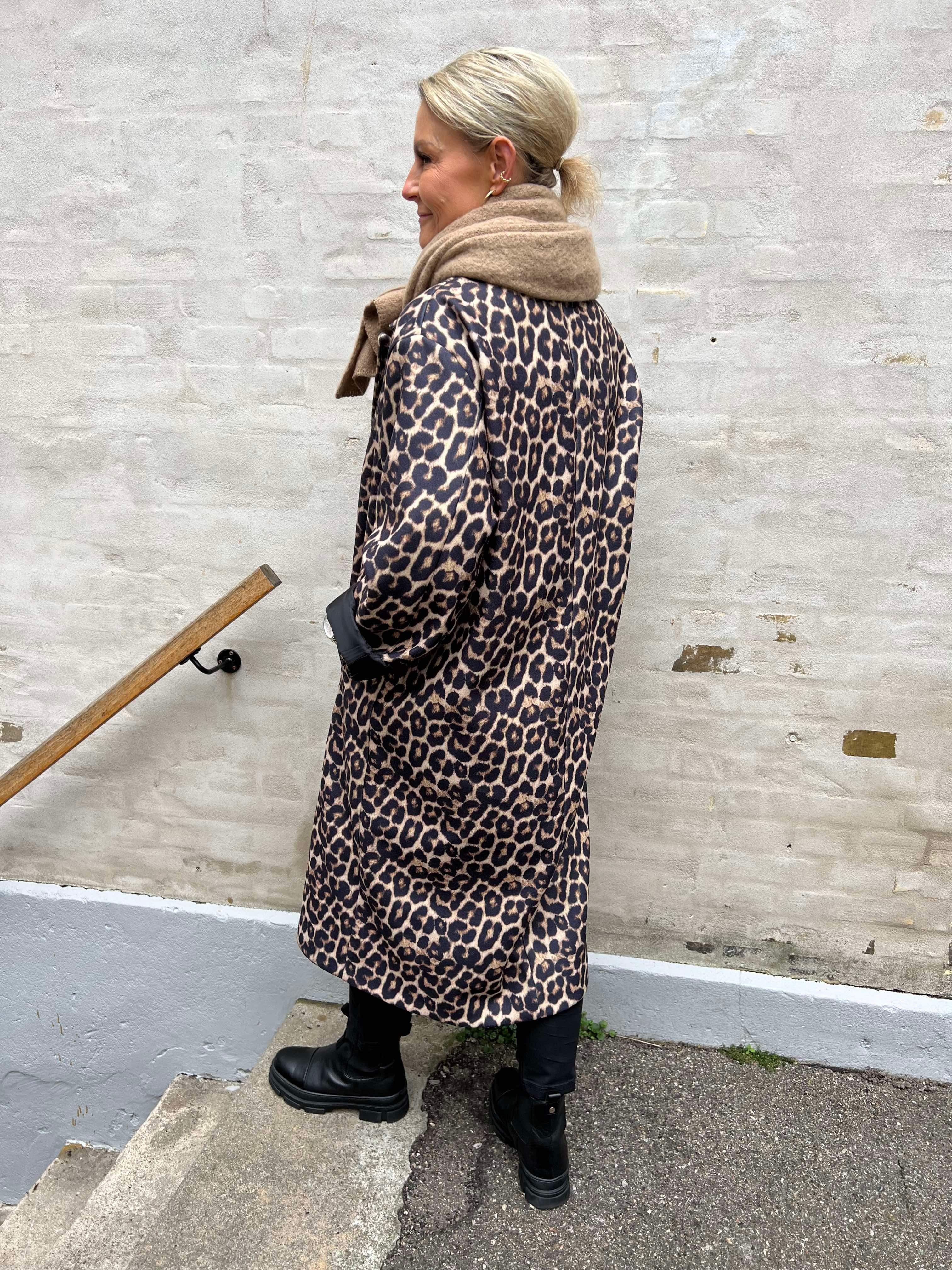 Cleo coat leopard