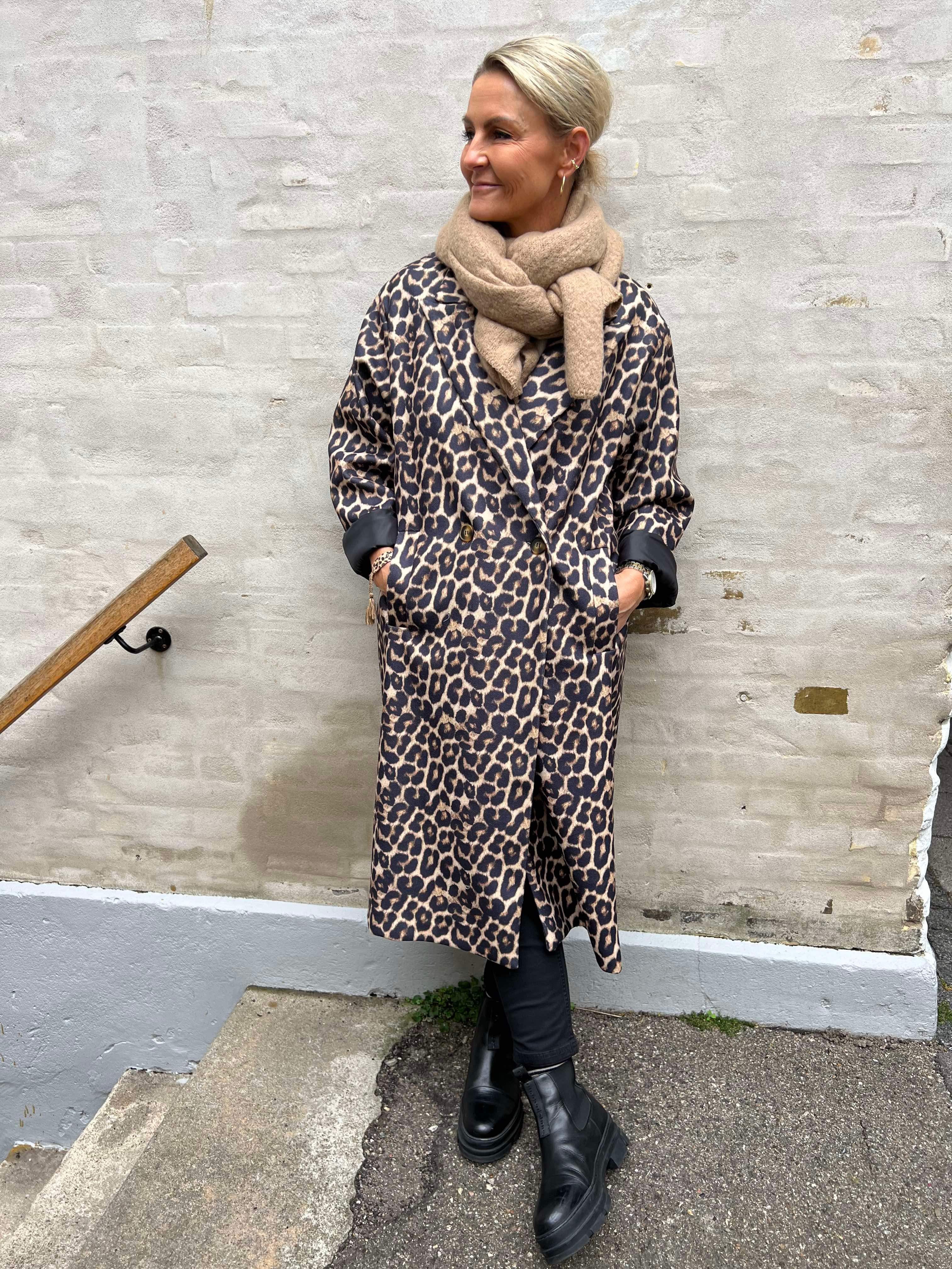 Cleo coat leopard