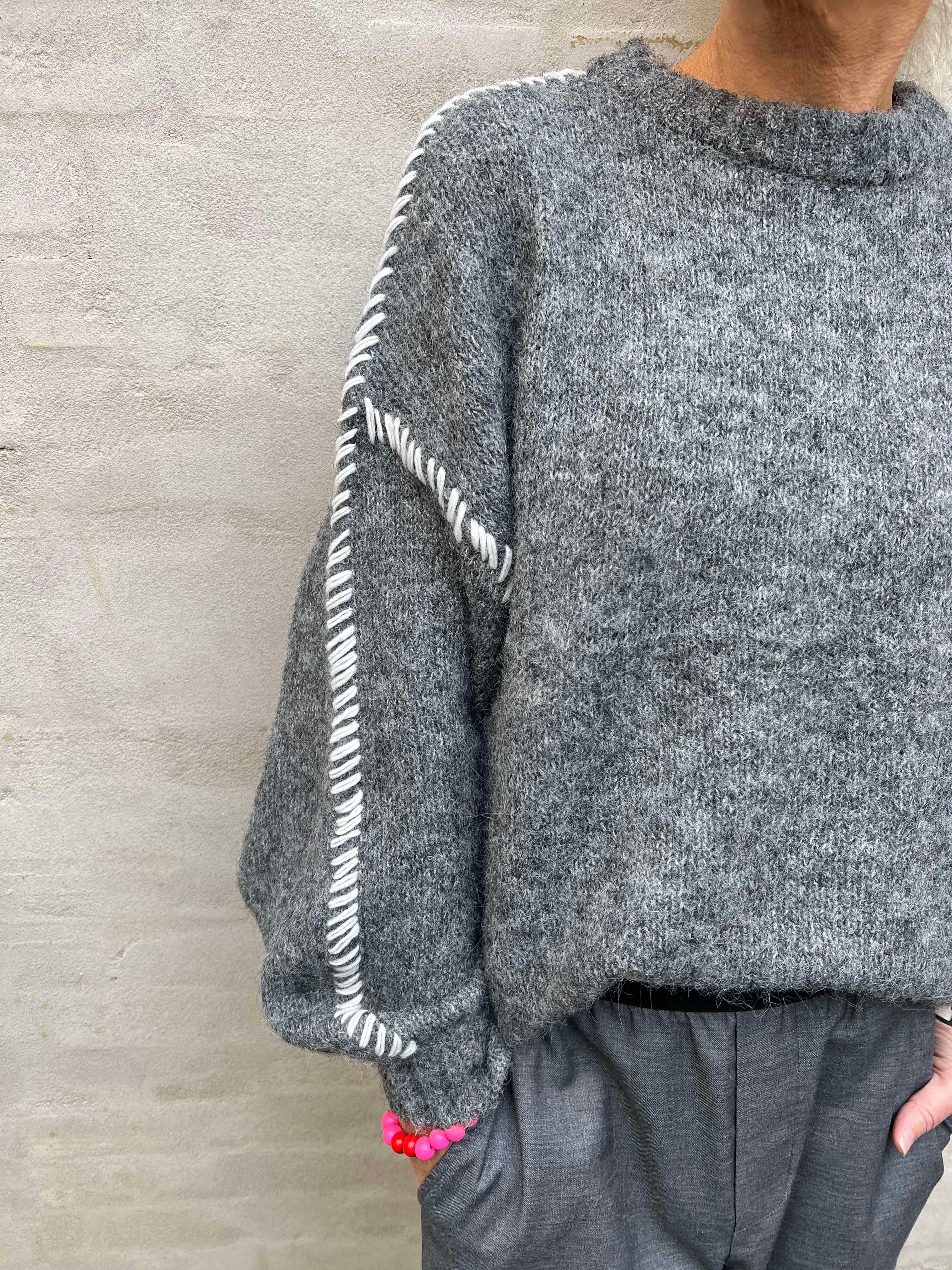 Zoey life stitch pull knit dark grey melange