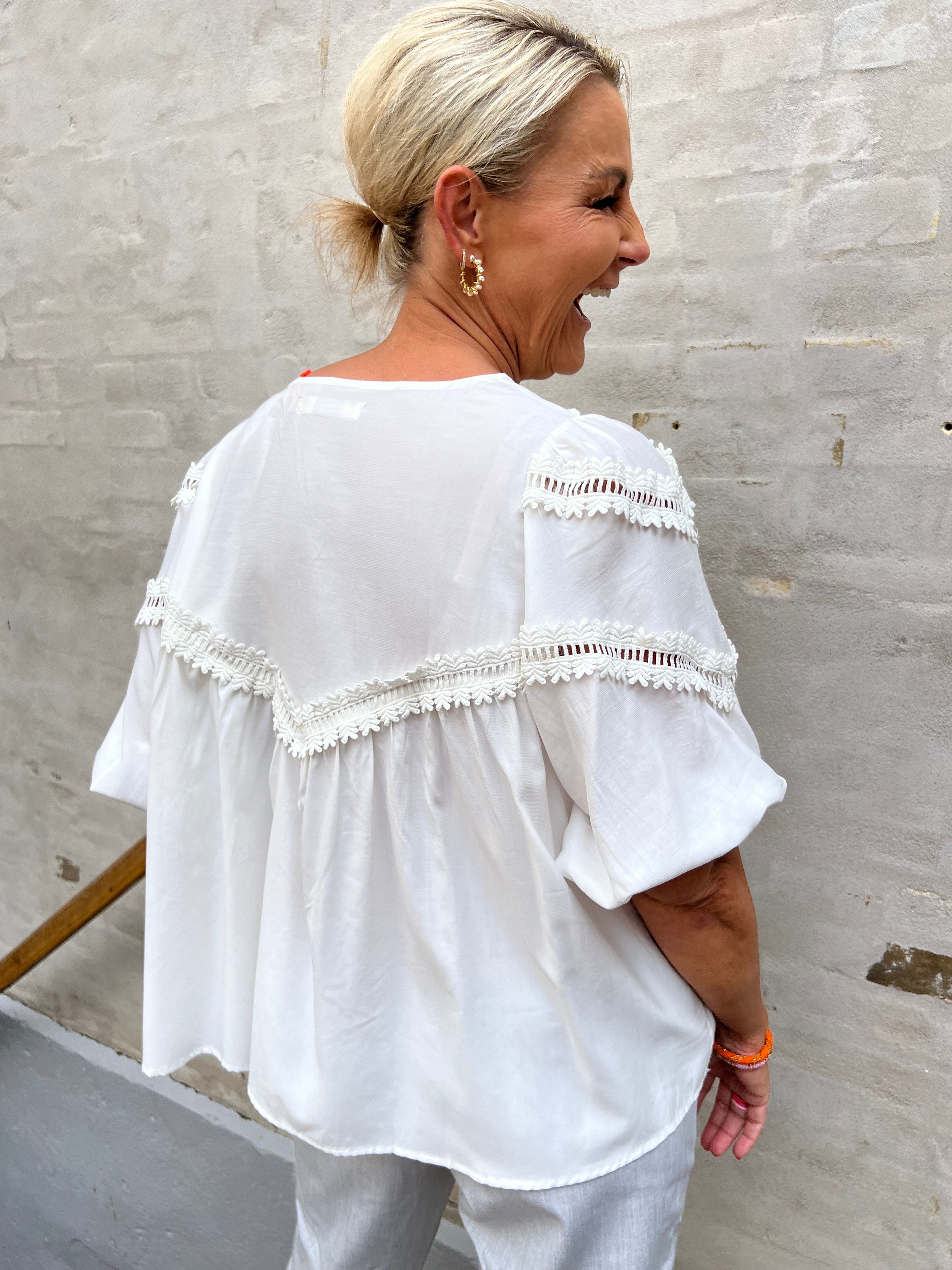 KatarinaGO blouse off-white
