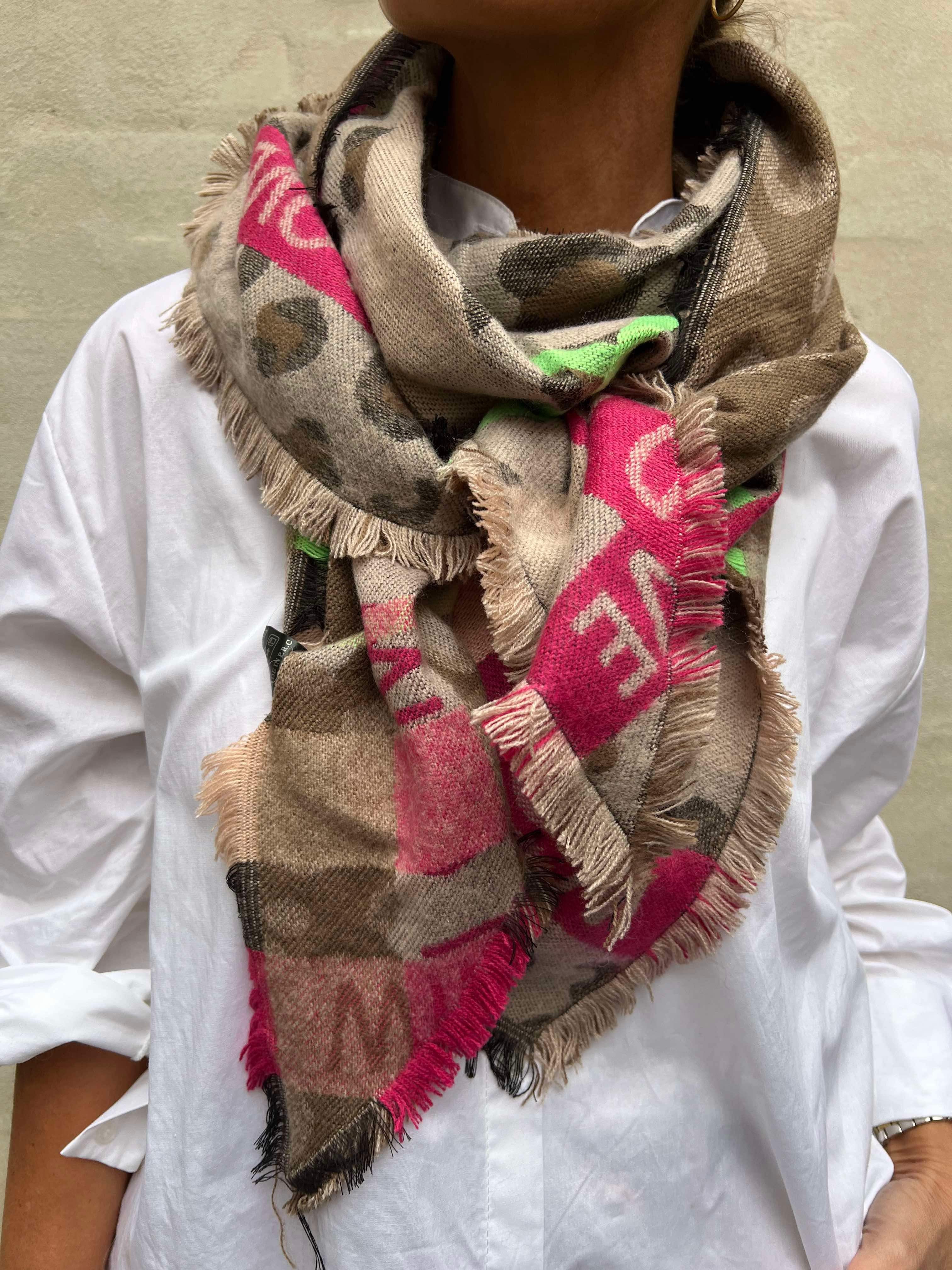 Lui scarf beige 076